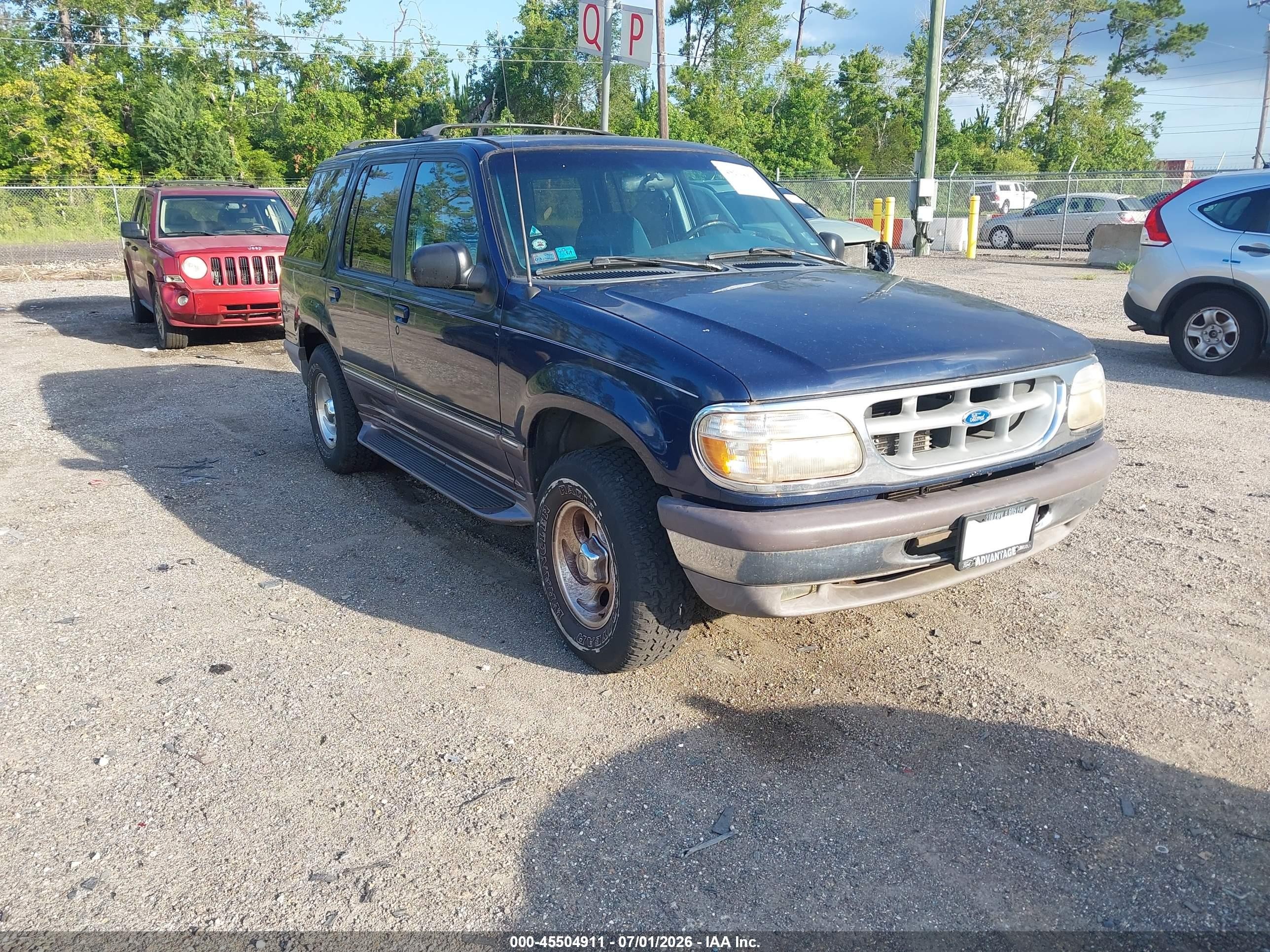 1997 Ford Explorer XL, VIN 1FMDU34E5VUA11441 — Normal wear