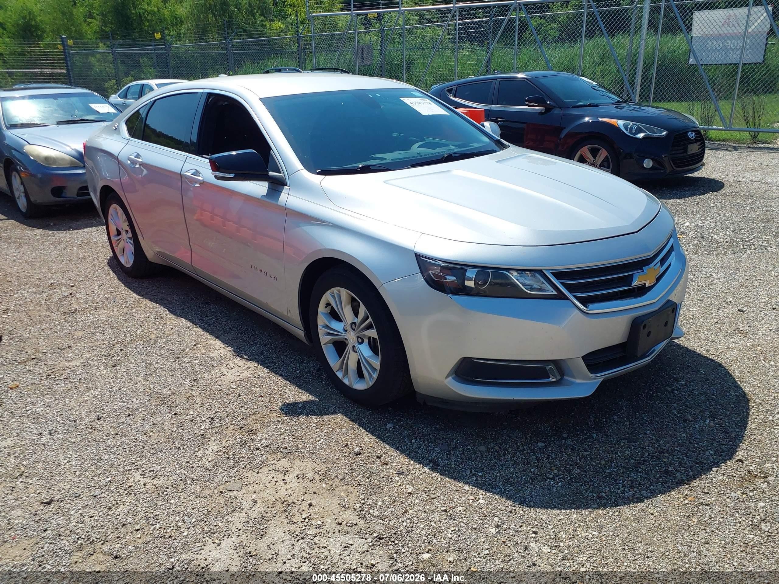 2015 Chevrolet Impala LT, VIN 2G1115SL2F9225579 — Side