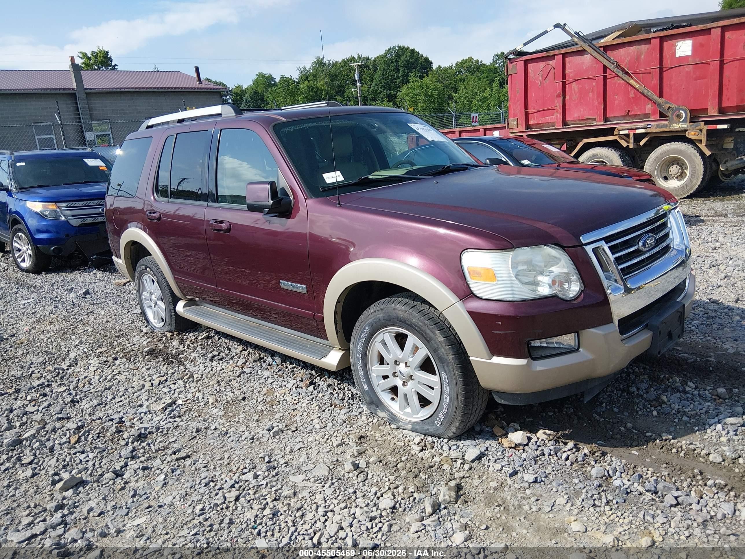 2006 Ford Explorer Eddie Bauer, VIN 1FMEU74E56UA36420 — Зад