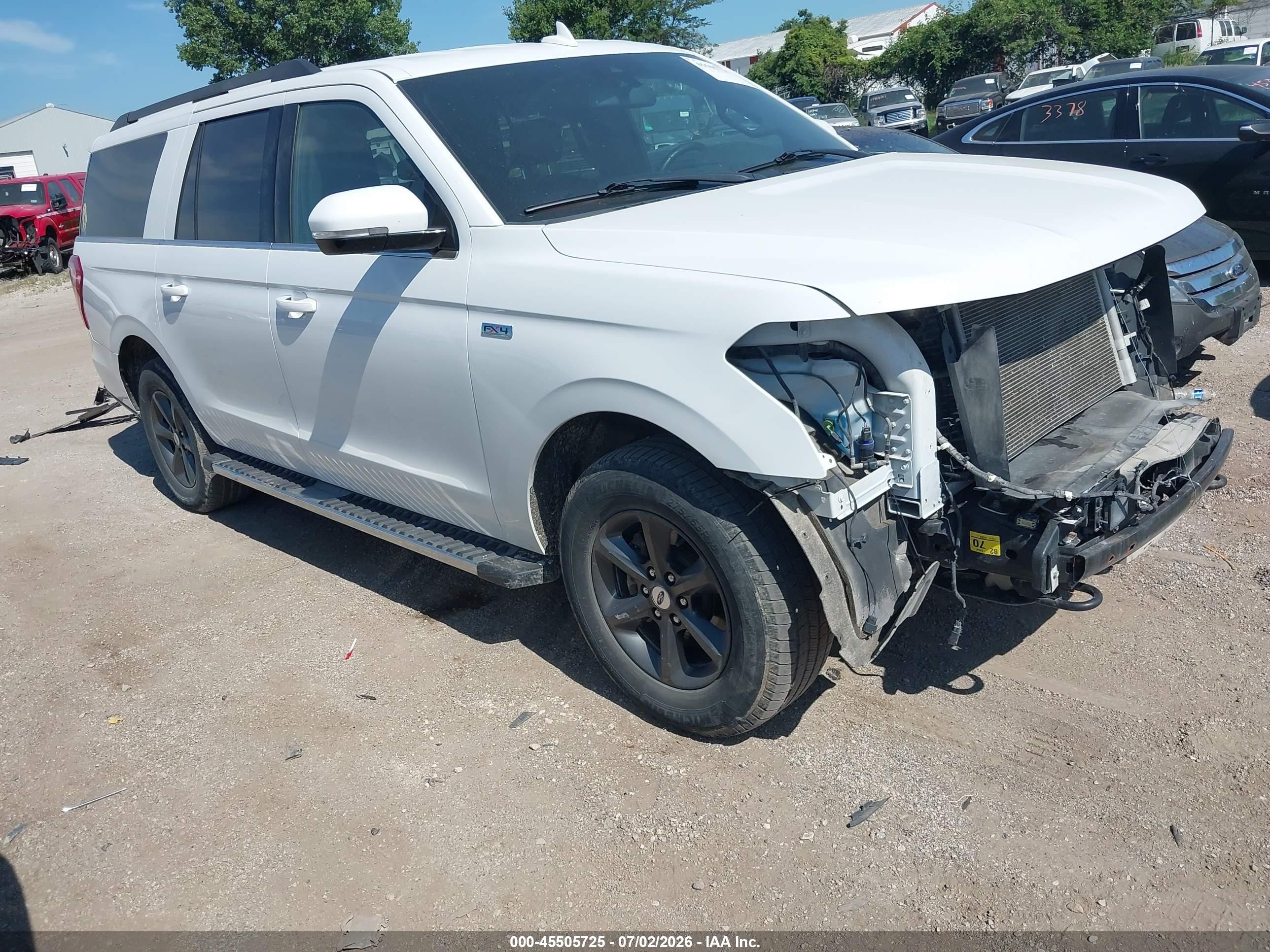 2019 Ford Expedition Max XLT, VIN 1FMJK1JT9KEA90599 — Перед