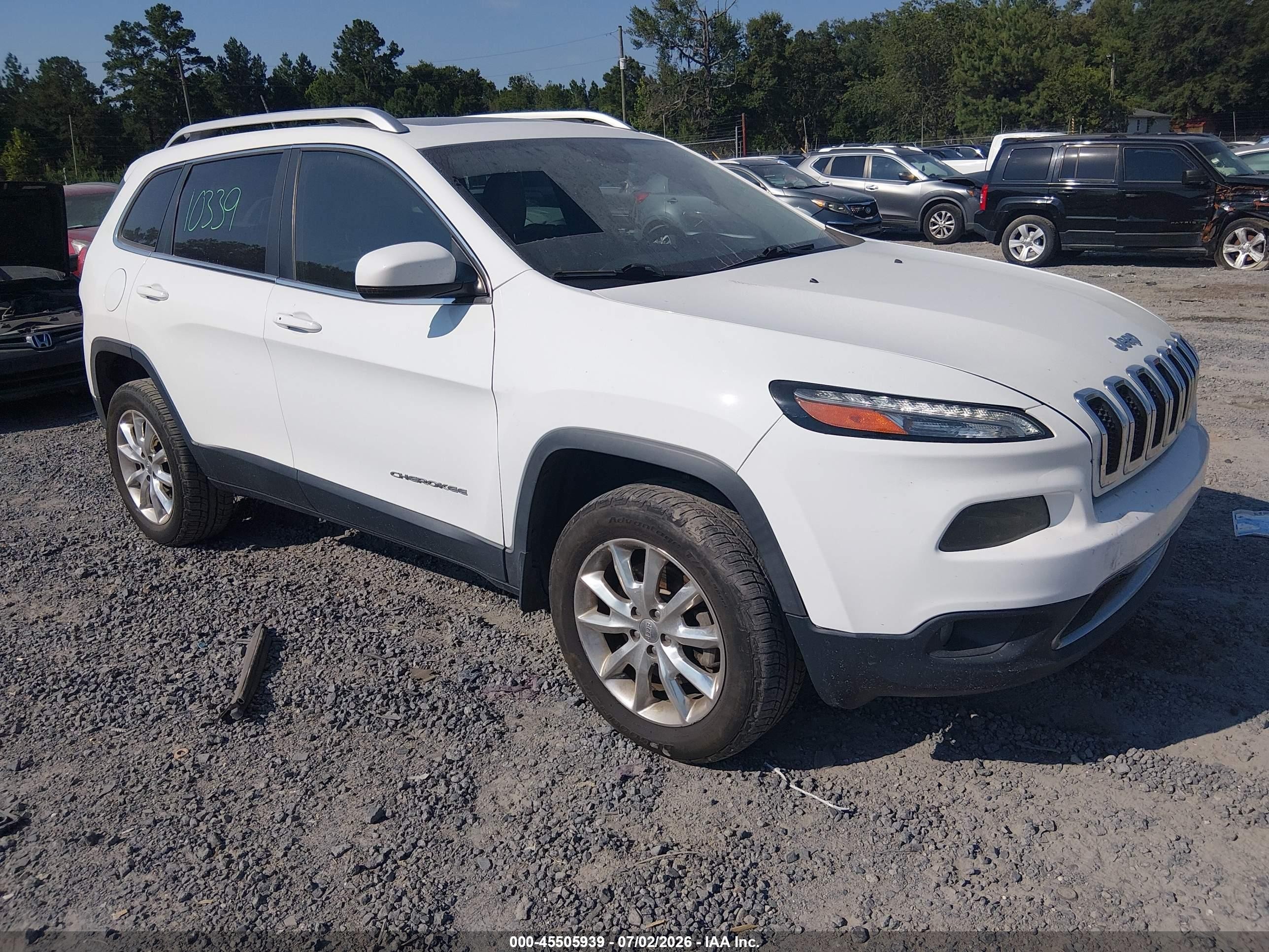 2015 Jeep Cherokee Limited, VIN 1C4PJMDB0FW563263 — Зад