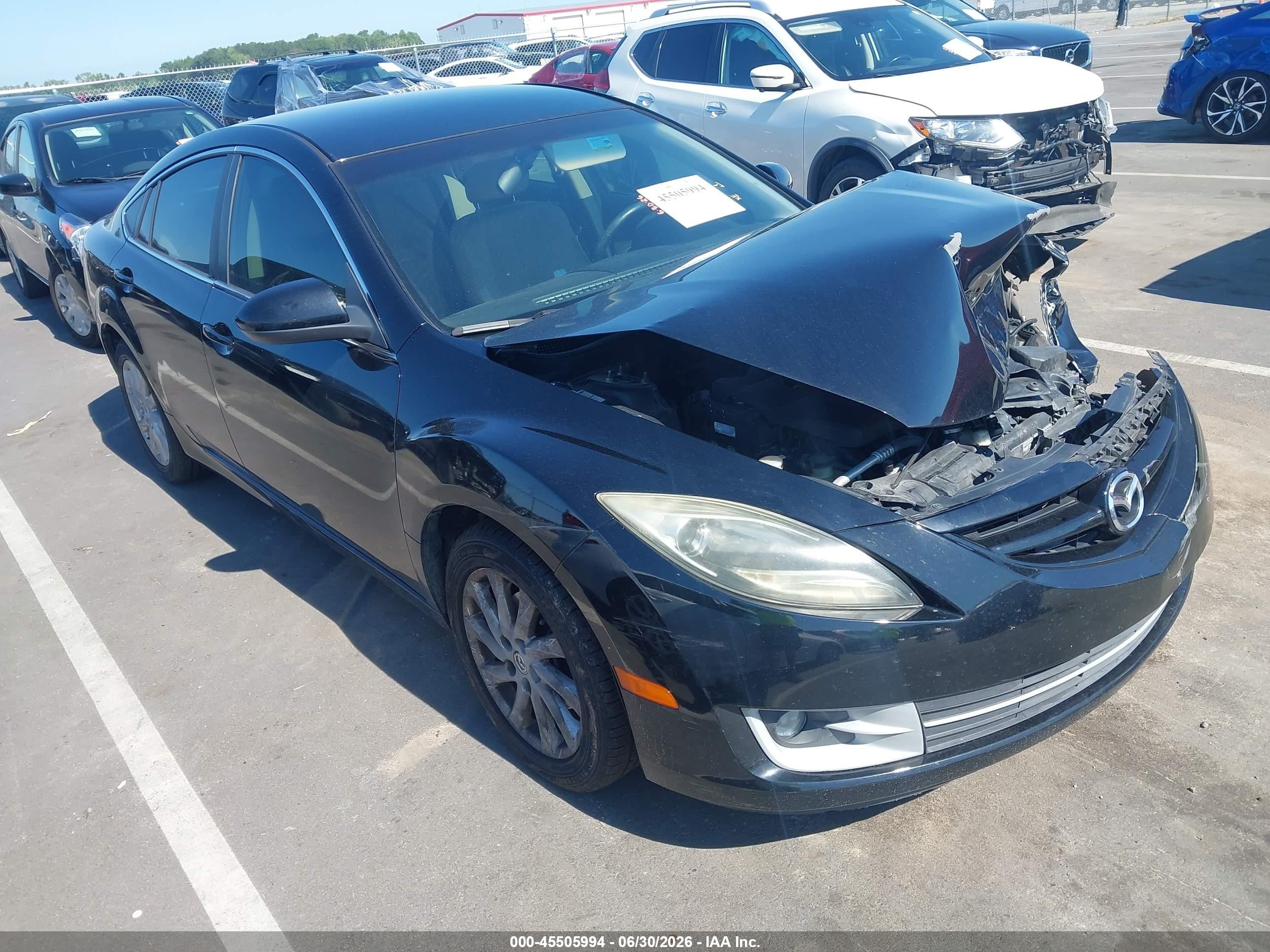2012 Mazda 6 i Touring, VIN 1YVHZ8DH4C5M10762 — Front end
