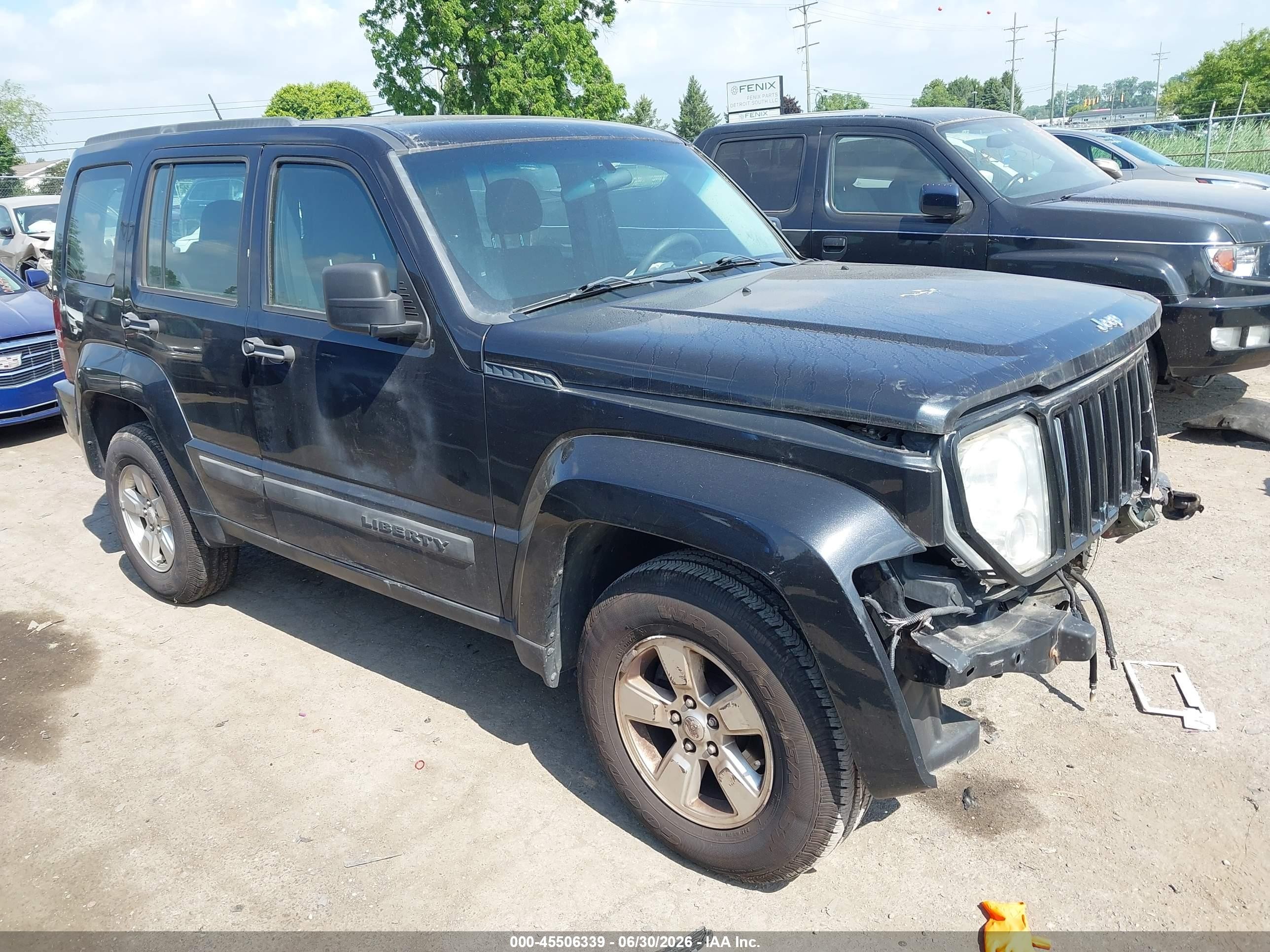 2012 Jeep Liberty Sport Latitude, VIN 1C4PJMAK1CW170517 — Перед