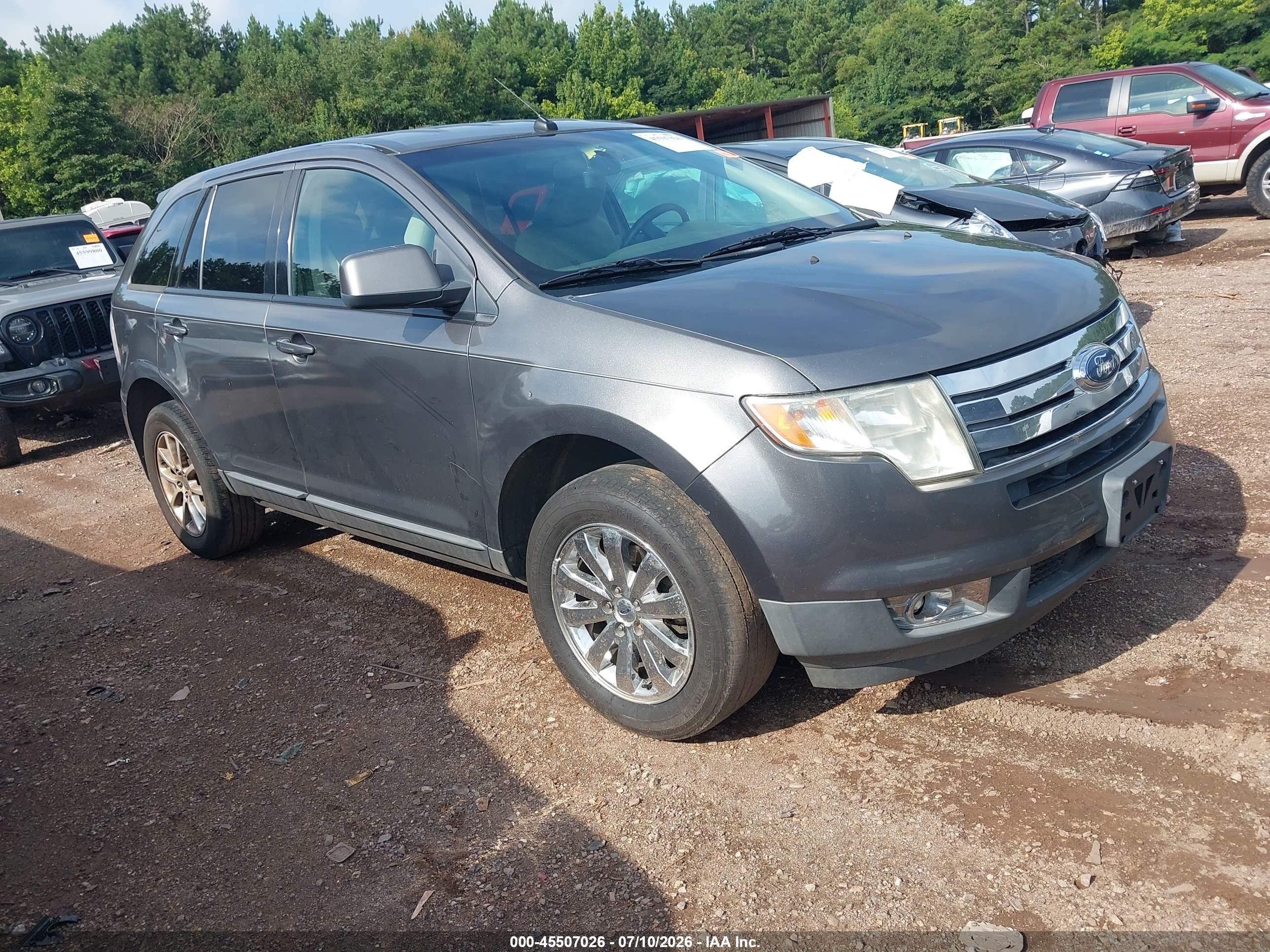 2010 Ford Edge SEL, VIN 2FMDK3JC0ABA26714 — Side