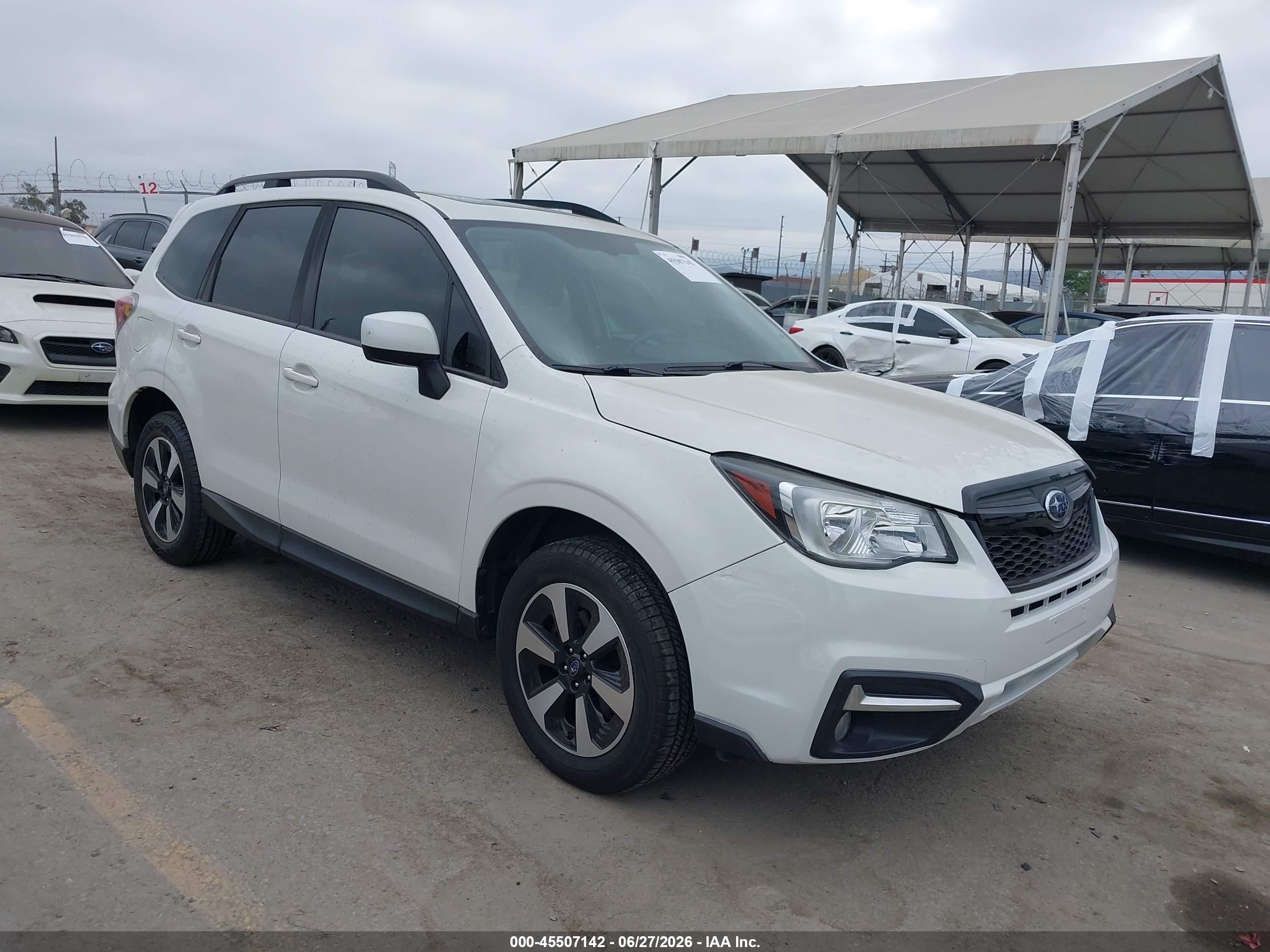 2017 Subaru Forester Premium, VIN JF2SJAEC5HH509935 — Not stated