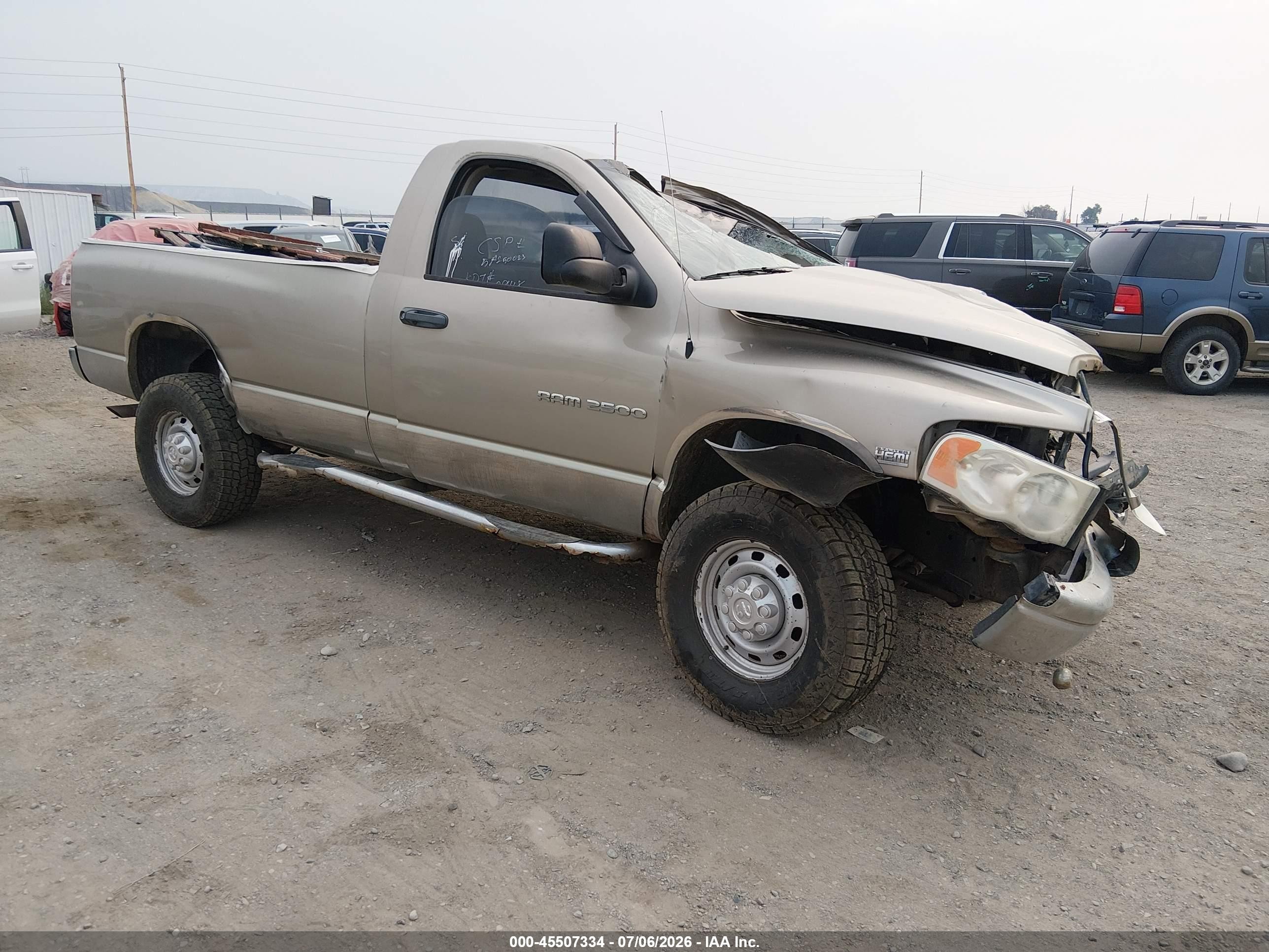 2005 Dodge 2500 ST, VIN 3D7KS26D05G776453 — По всему кузову