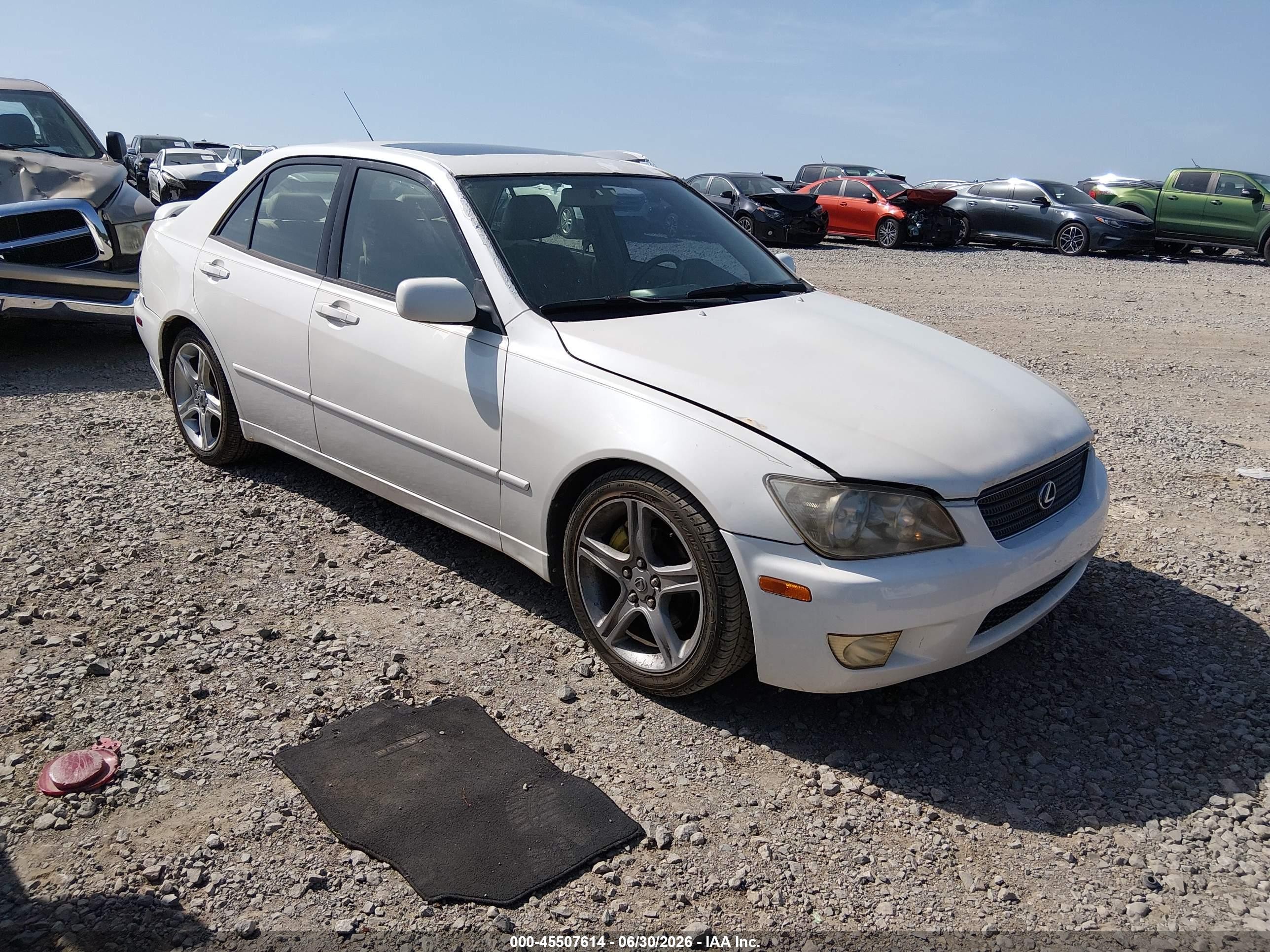 2001 Lexus IS 300/350, VIN JTHBD182210005595 — Обычный износ