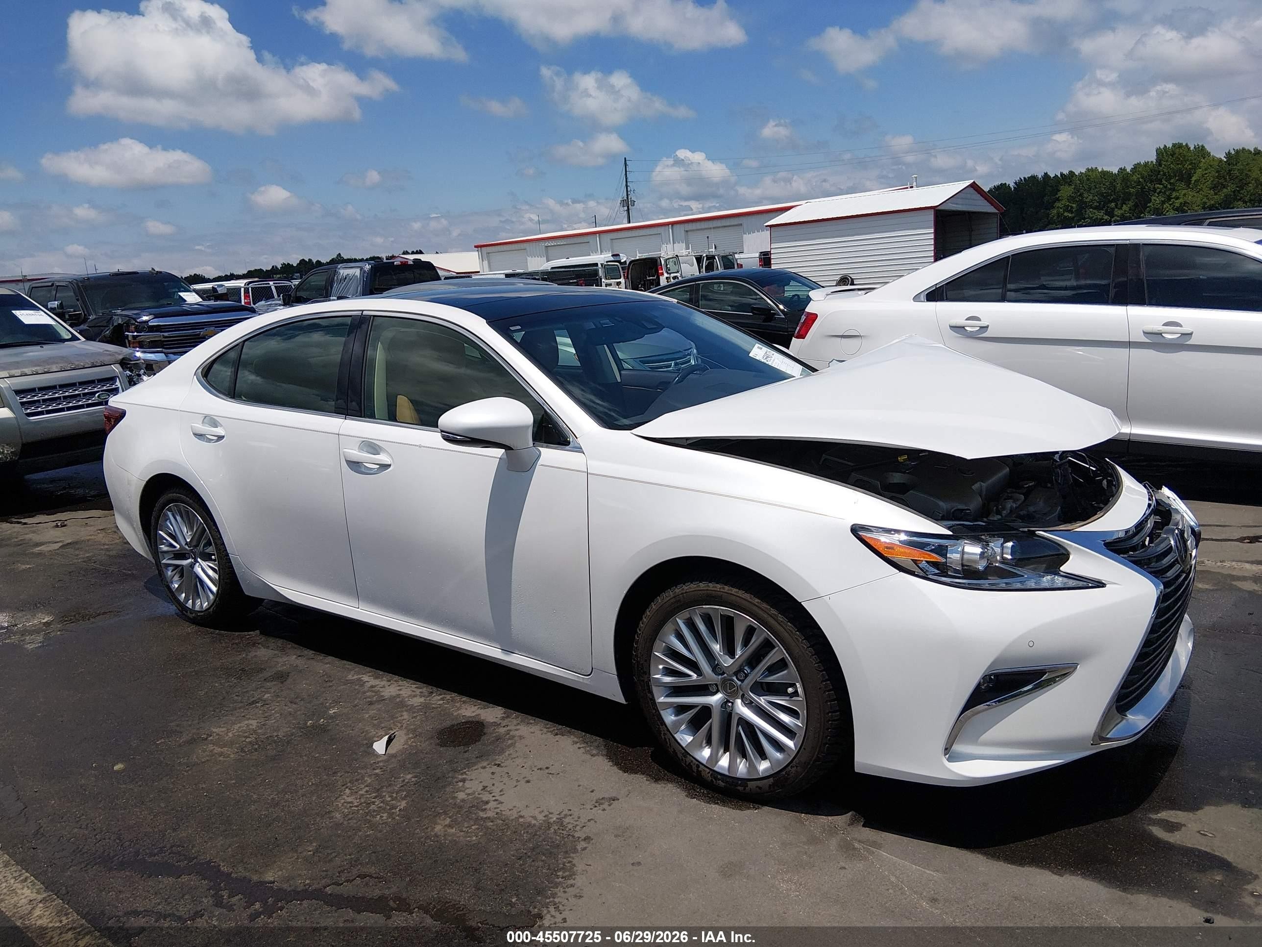 2016 Lexus ES 330, VIN JTHBK1GG2G2237209 — Front end