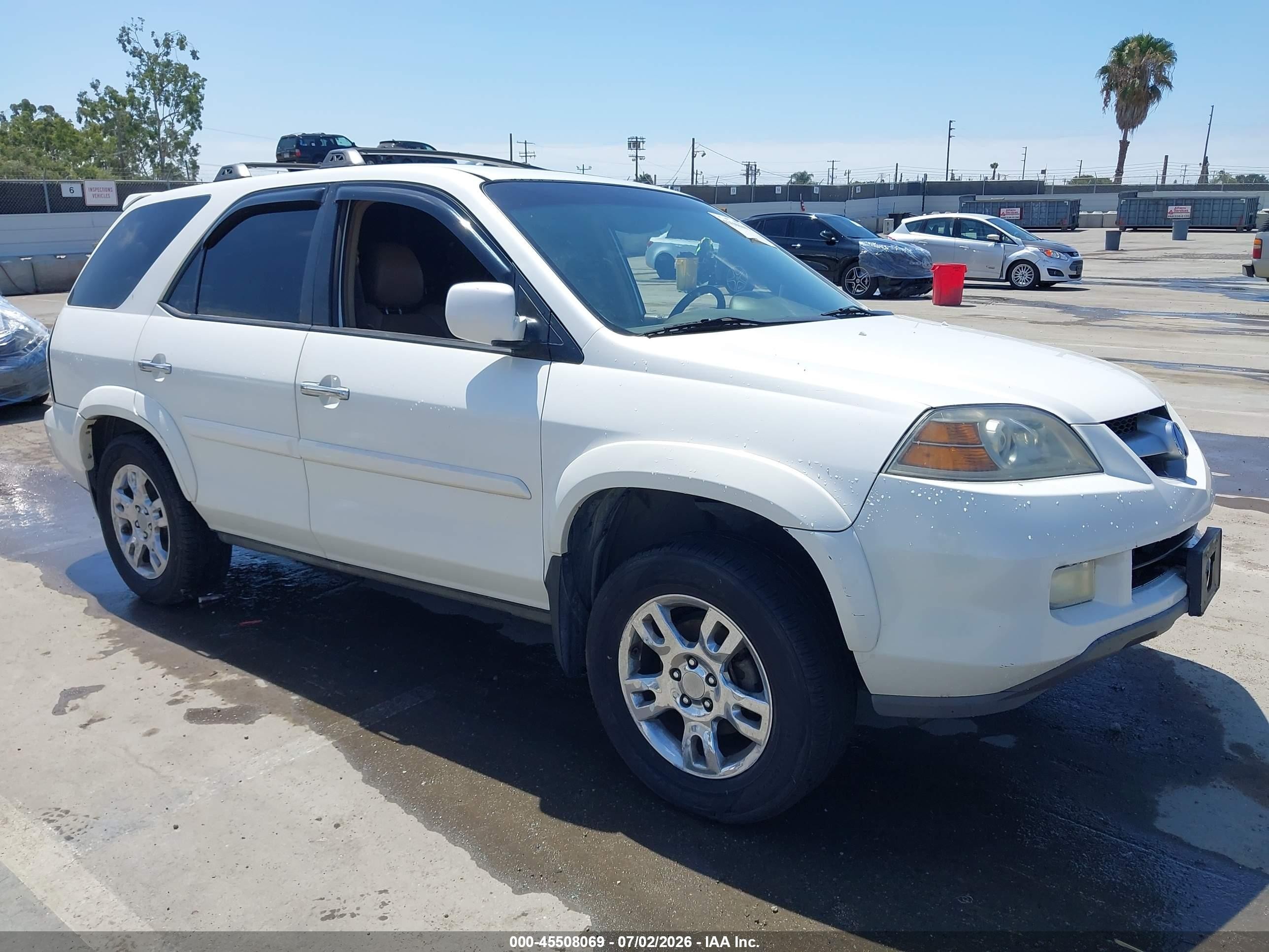 2005 Acura MDX Touring, VIN 2HNYD18815H542244 — Rear end