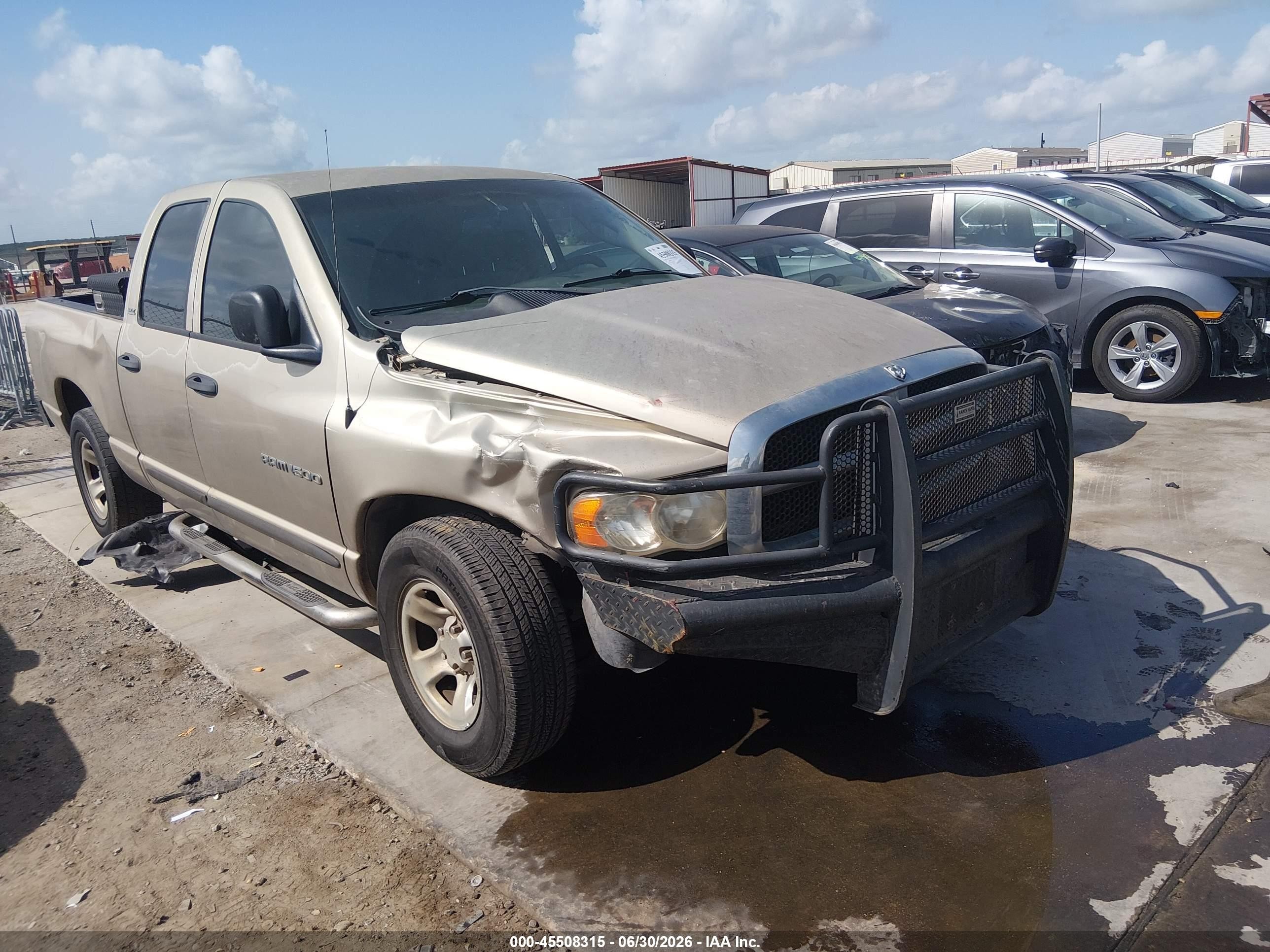 2002 Dodge 1500, VIN 1D7HA18N32S599740 — Side