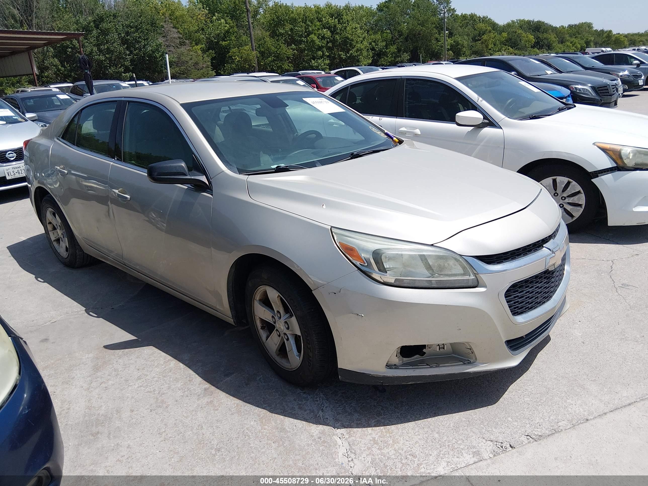 2015 Chevrolet Malibu LS, VIN 1G11A5SL6FF223924 — Front end