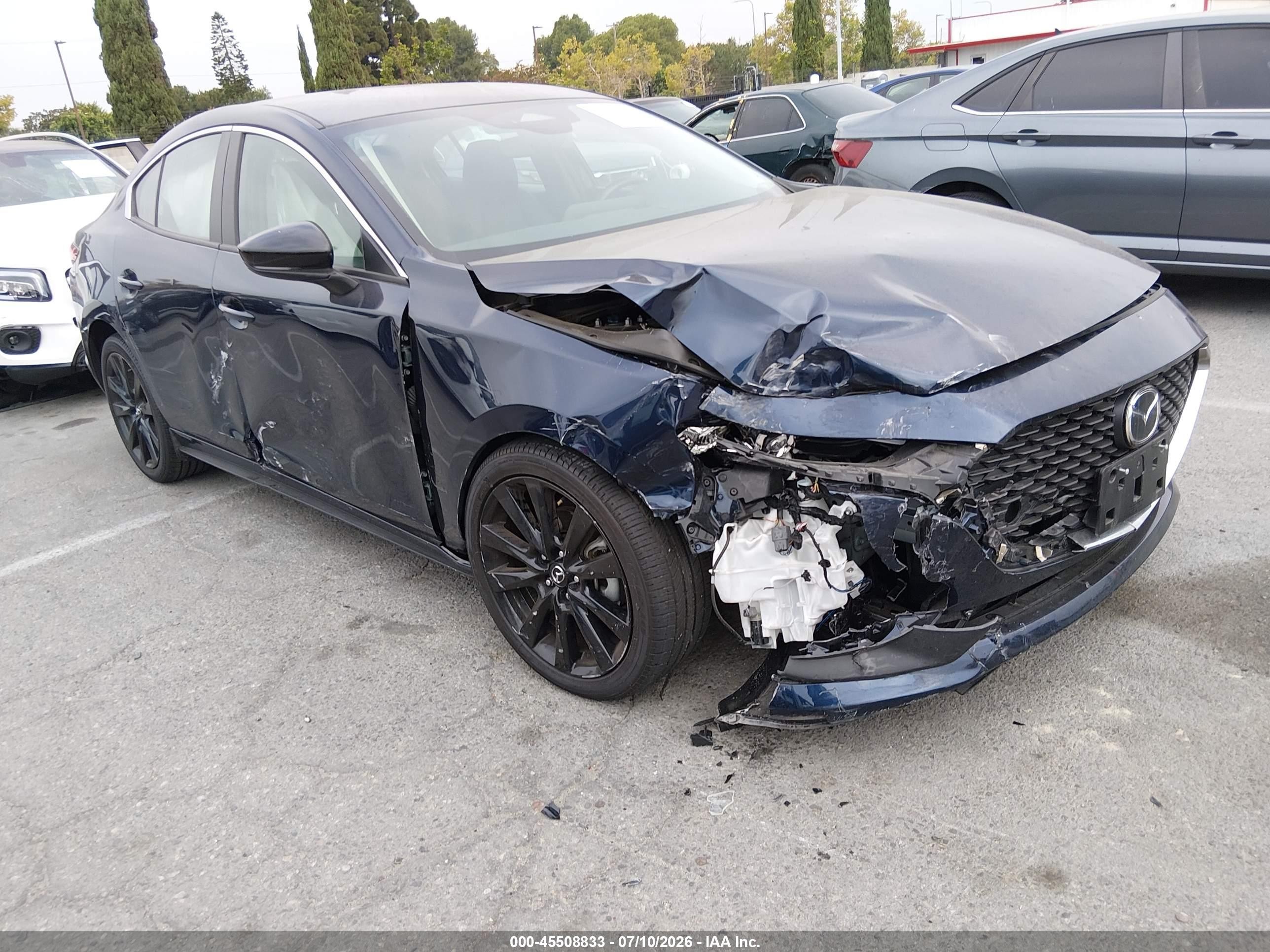 2024 Mazda 3 S Select Sport, VIN 3MZBPABM2RM417024 — Side