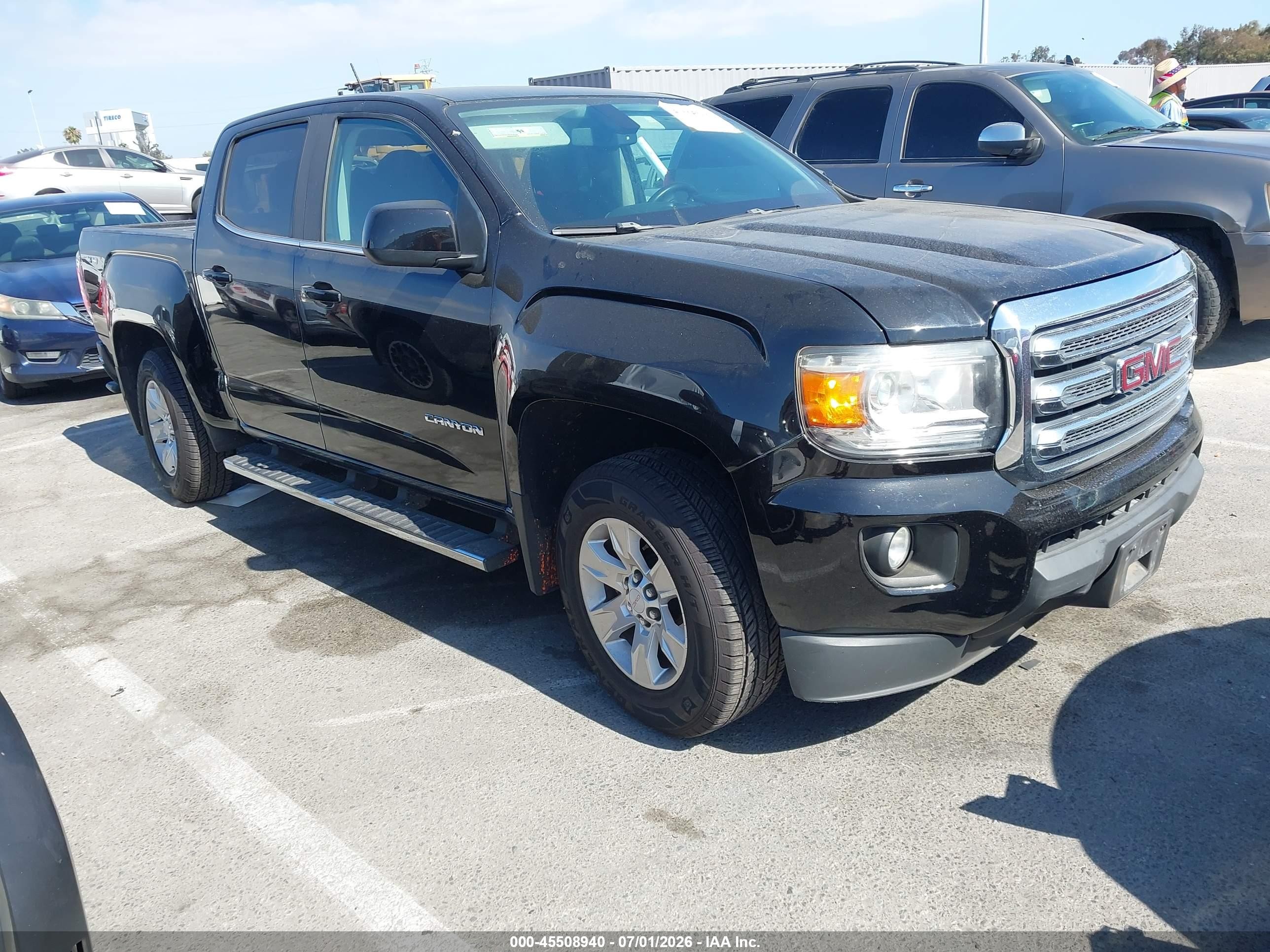 2015 GMC Canyon 4WD SLE, VIN 1GTG6BE32F1173727 — Rear end