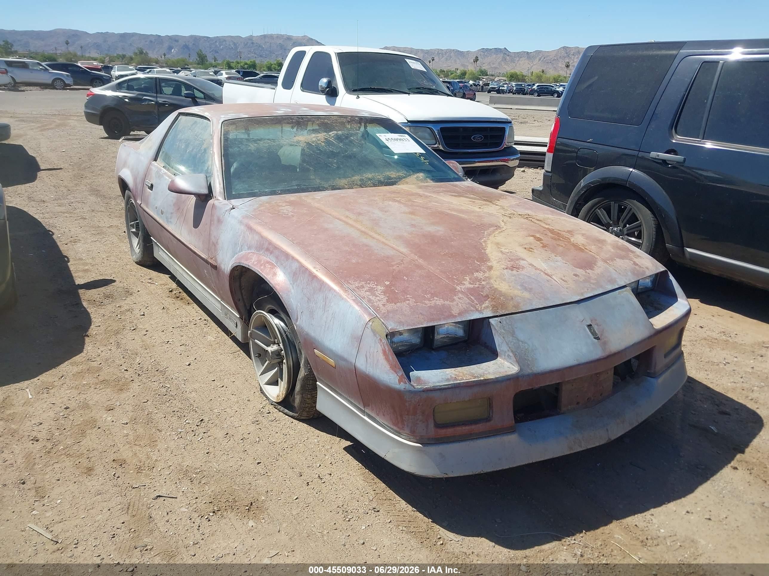 1988 Chevrolet Camaro IROC Z, VIN 1G1FP21S0JL148062 — Normal wear