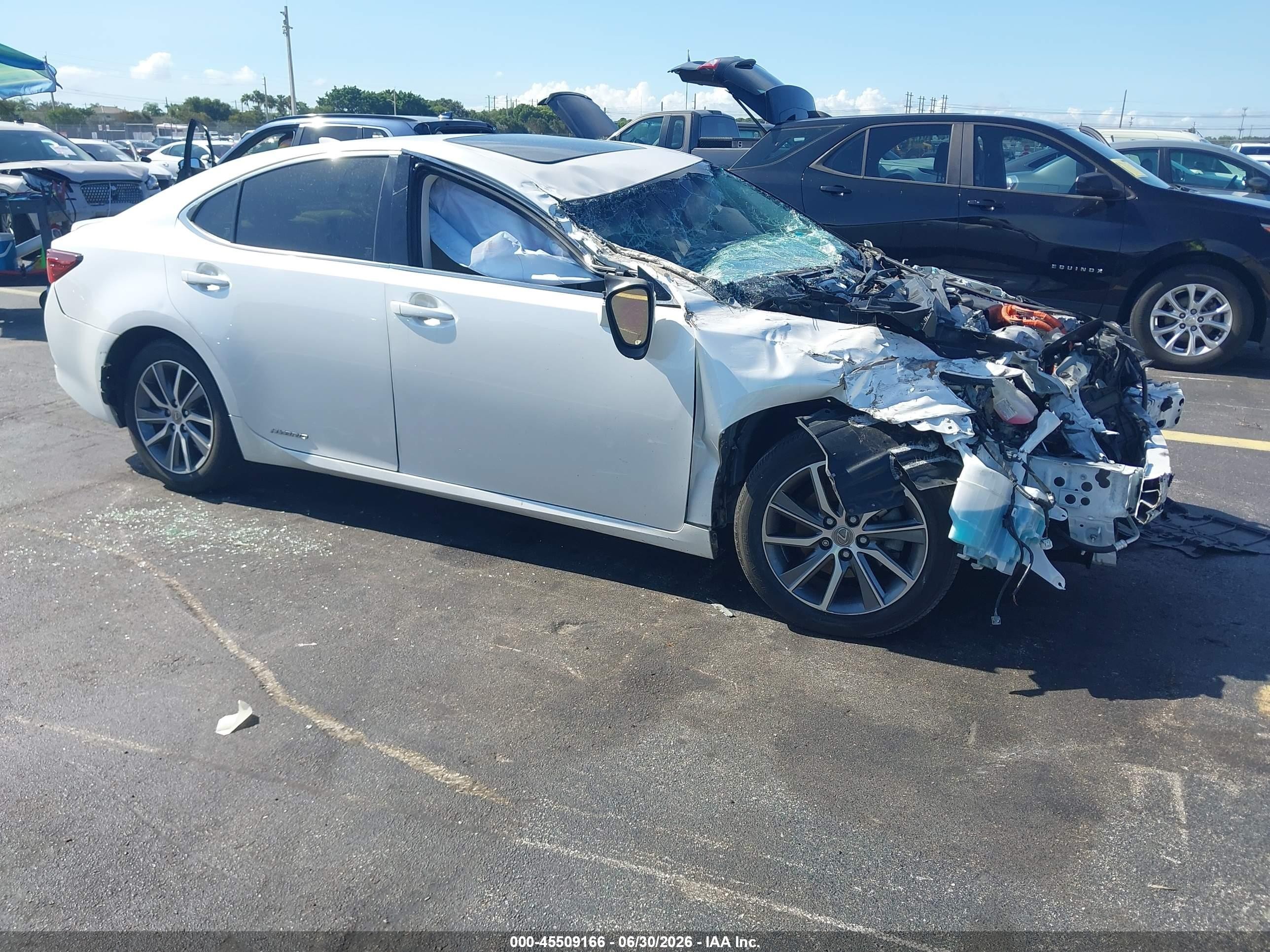2016 Lexus ES 300h, VIN JTHBW1GG6G2105347 — По всему кузову