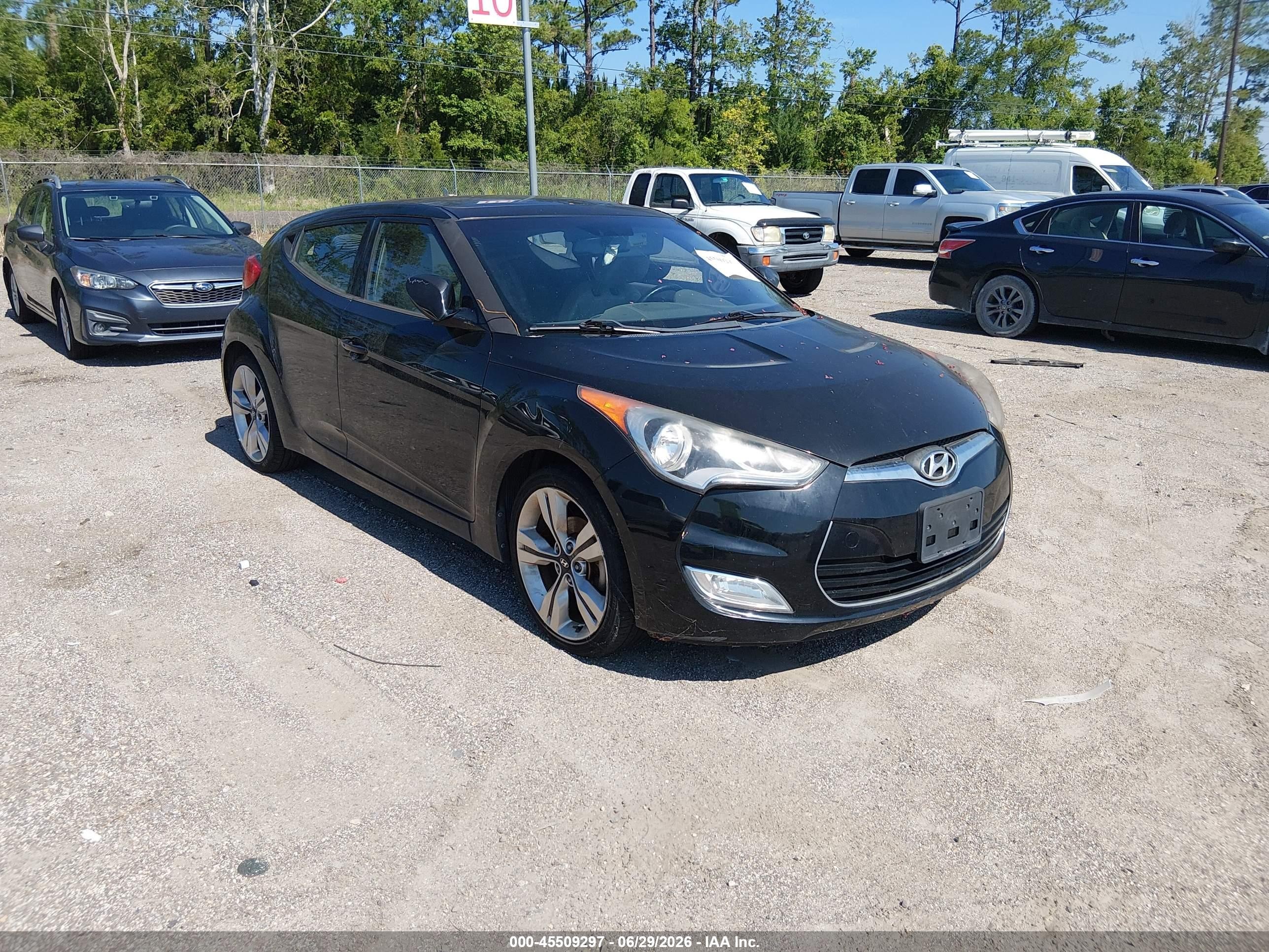 2014 Hyundai Veloster, VIN KMHTC6AD6EU184526 — Normal wear