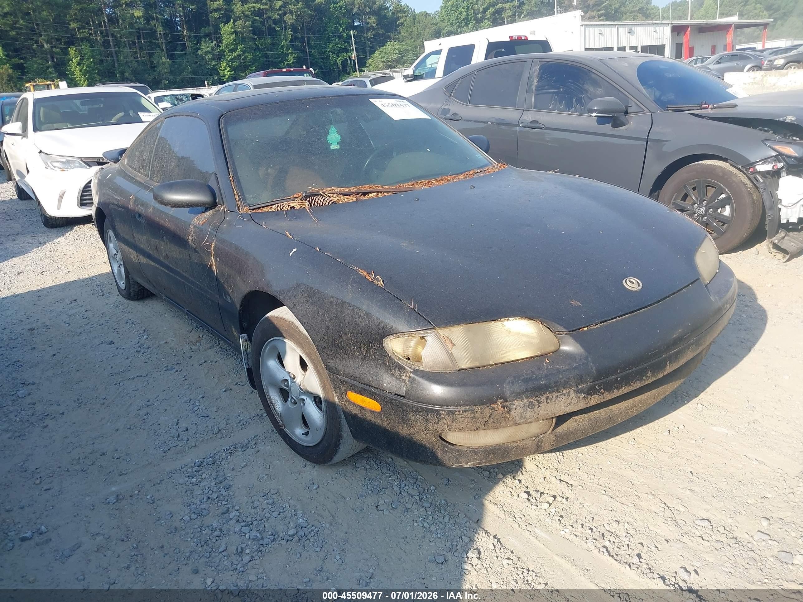 1994 Mazda MX-6 LS, VIN 1YVGE31D1R5131516 — Normal wear