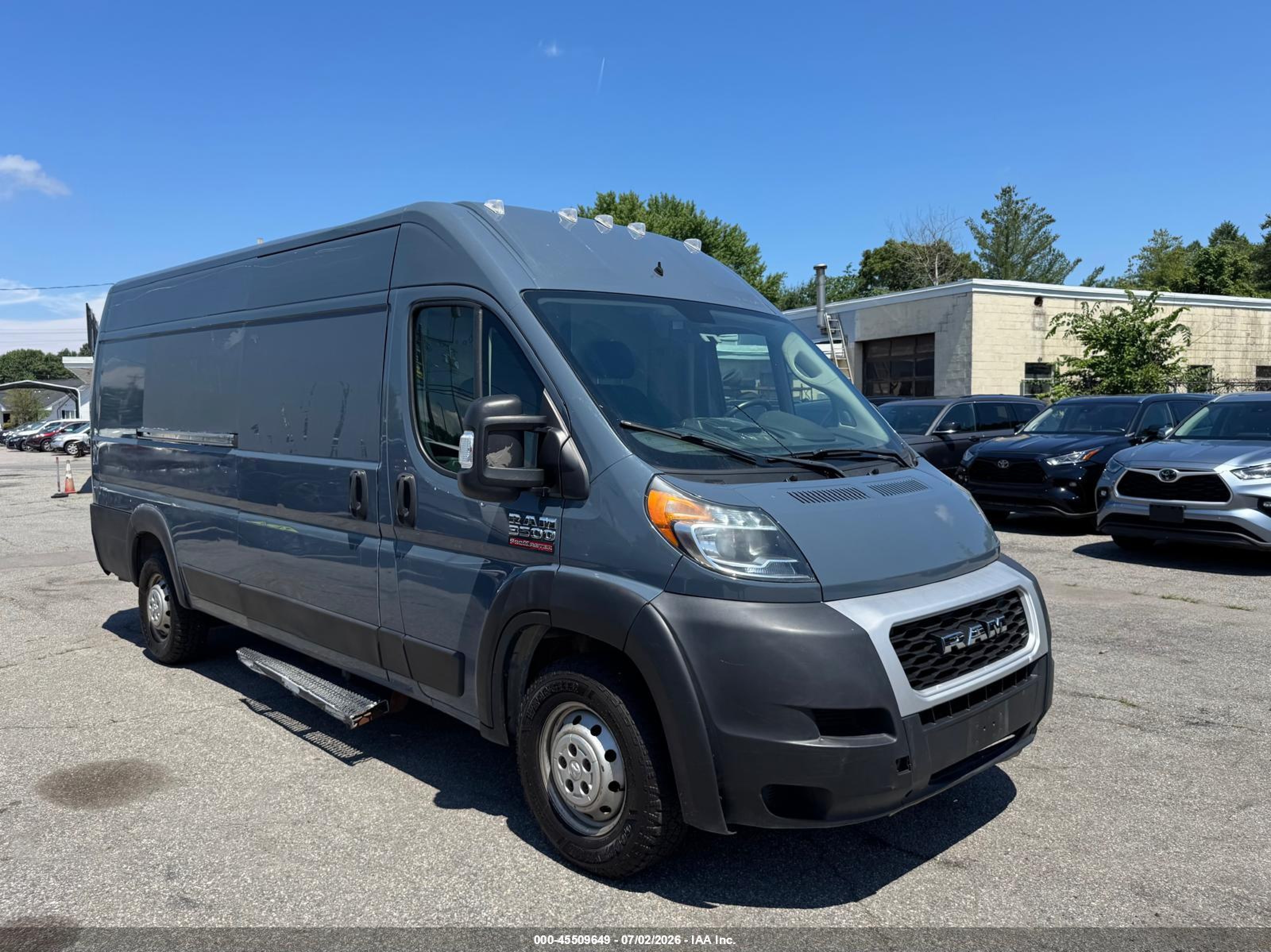 2020 Ram ProMaster Cargo, VIN 3C6URVJG7LE107047 — Not stated
