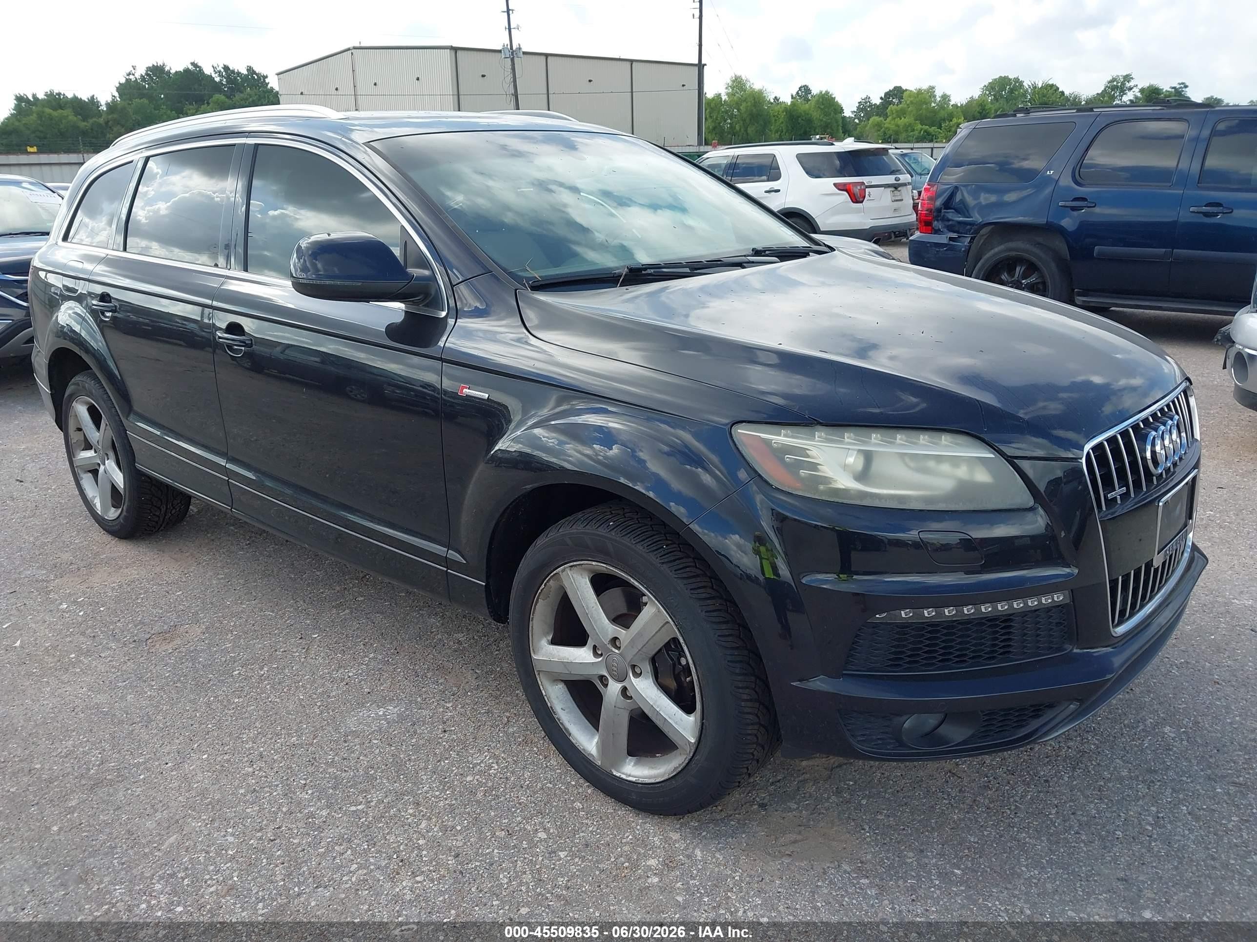 2014 Audi Q7 S line Prestige, VIN WA1DGAFE2ED005846 — Normal wear