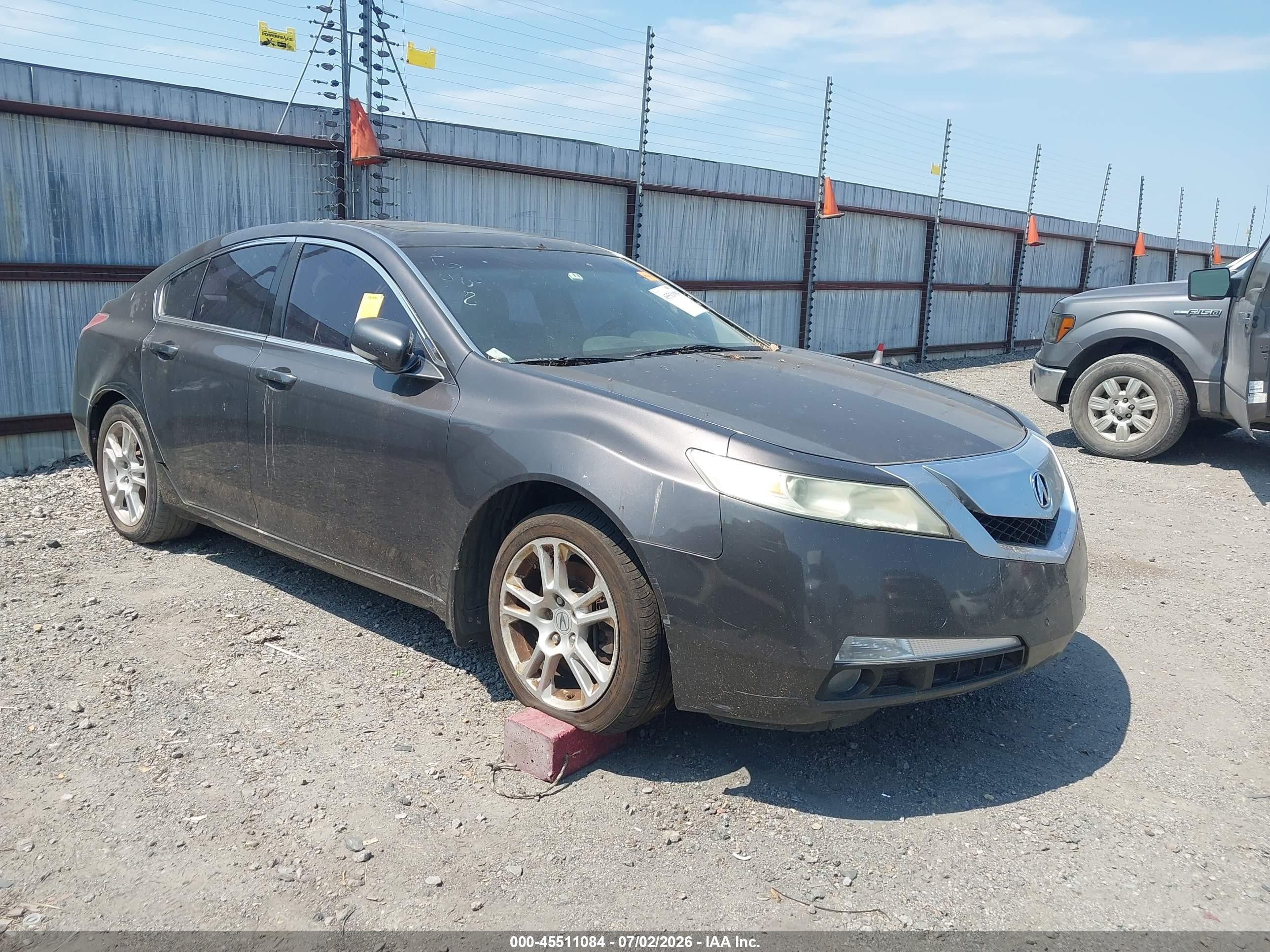 2011 Acura TL, VIN 19UUA8F2XBA003282 — Обычный износ