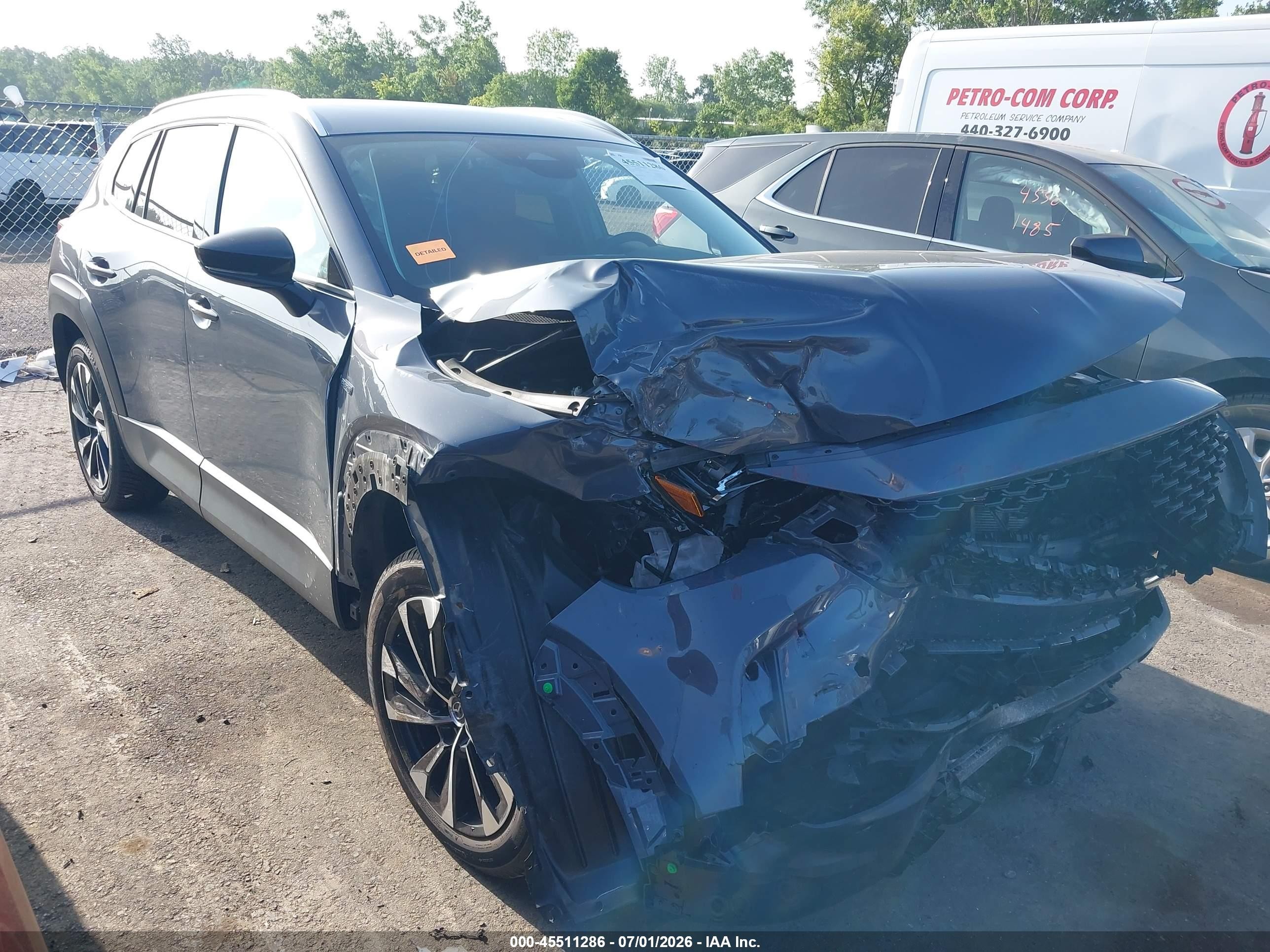 2025 Mazda CX-50 Hybrid Premium Plus Package, VIN 7MMVAAEW4SN116507 — Front end