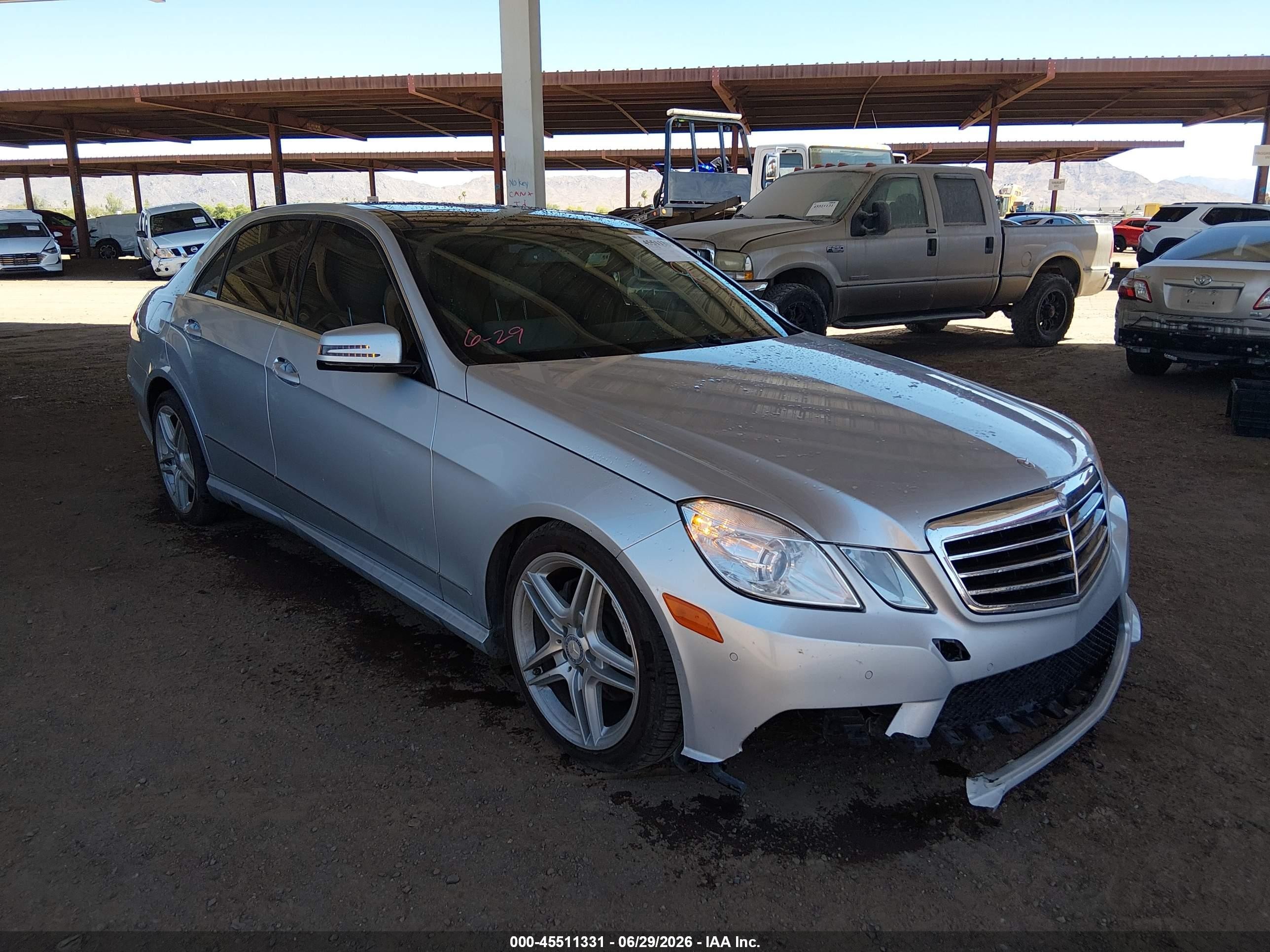 2011 Mercedes-Benz E 350 Luxury, VIN WDDHF5GB5BA451952 — Normal wear