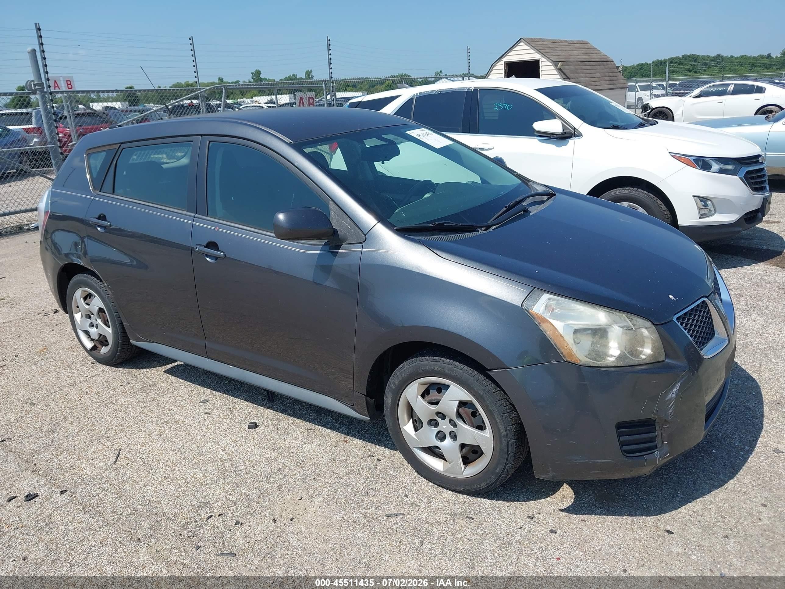 2010 Pontiac Vibe 1SA, VIN 5Y2SP6E86AZ410188 — Normal wear