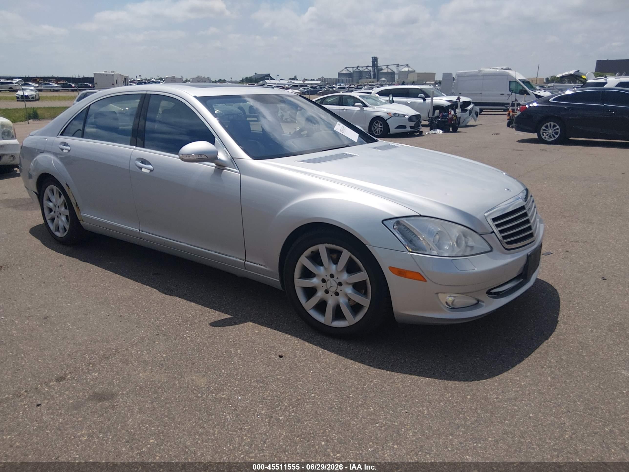 2007 Mercedes-Benz S 550, VIN WDDNG71XX7A063297 — Mechanical