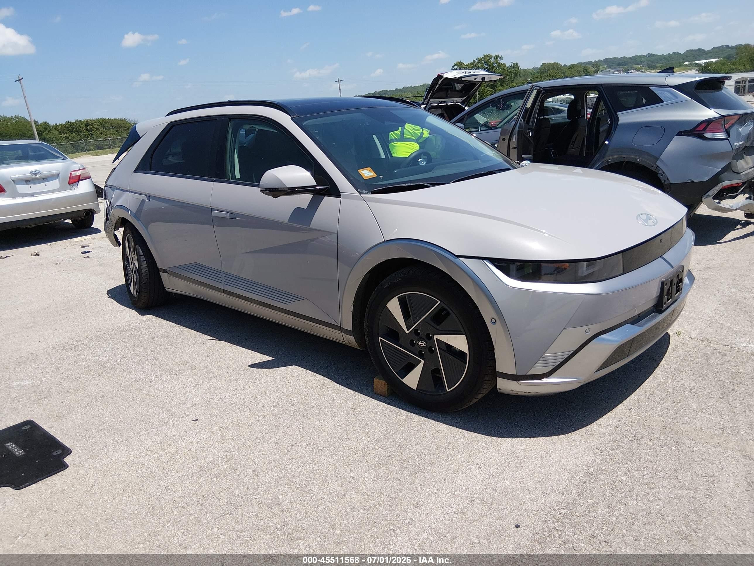 2025 Hyundai Ioniq 5 Limited, VIN 7YAKR4DA5SY002932 — Rear end