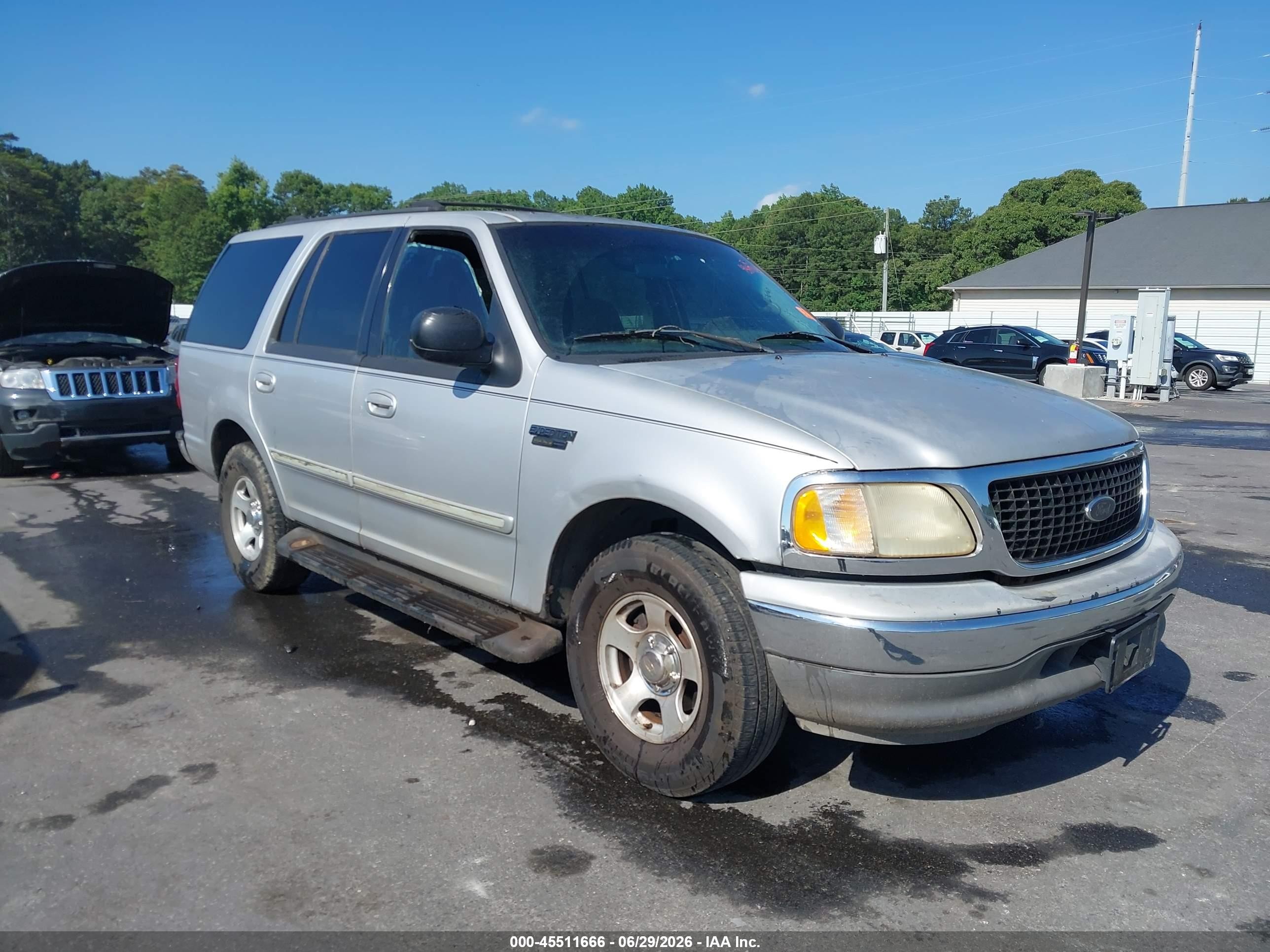 2001 Ford Expedition XLT, VIN 1FMRU15WX1LB00343 — Обычный износ