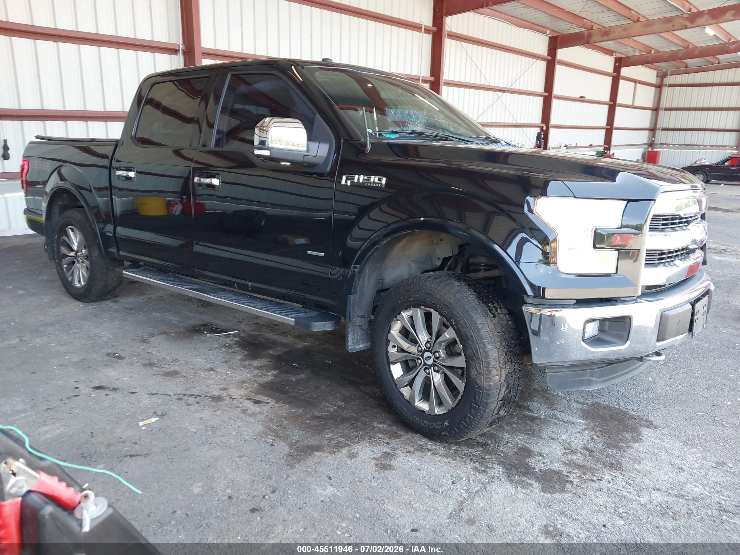 2016 Ford F-150 XLT, VIN 1FTEW1EG1GFA41874 — Бок