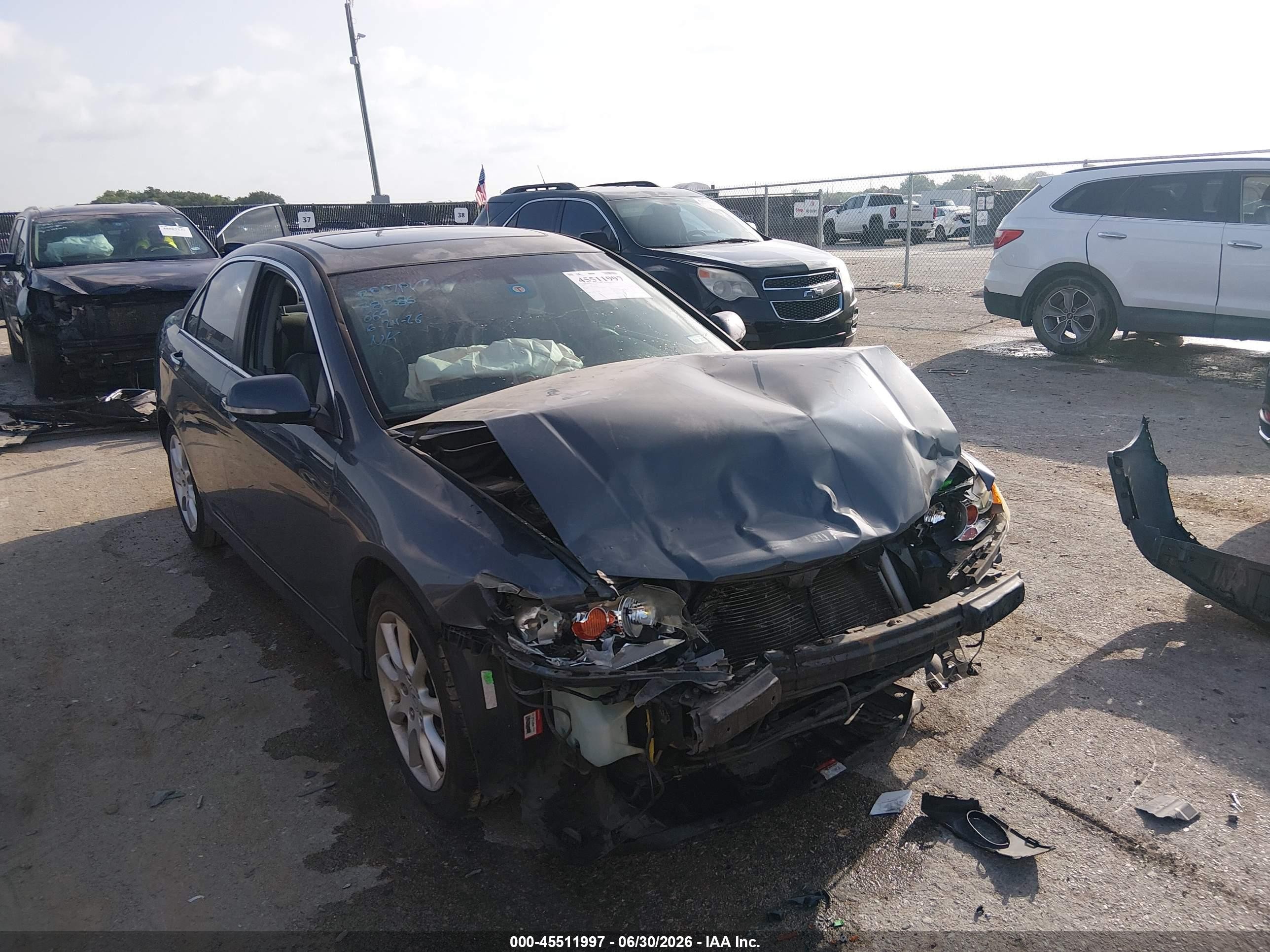 2007 Acura TSX, VIN JH4CL96887C019506 — Front end