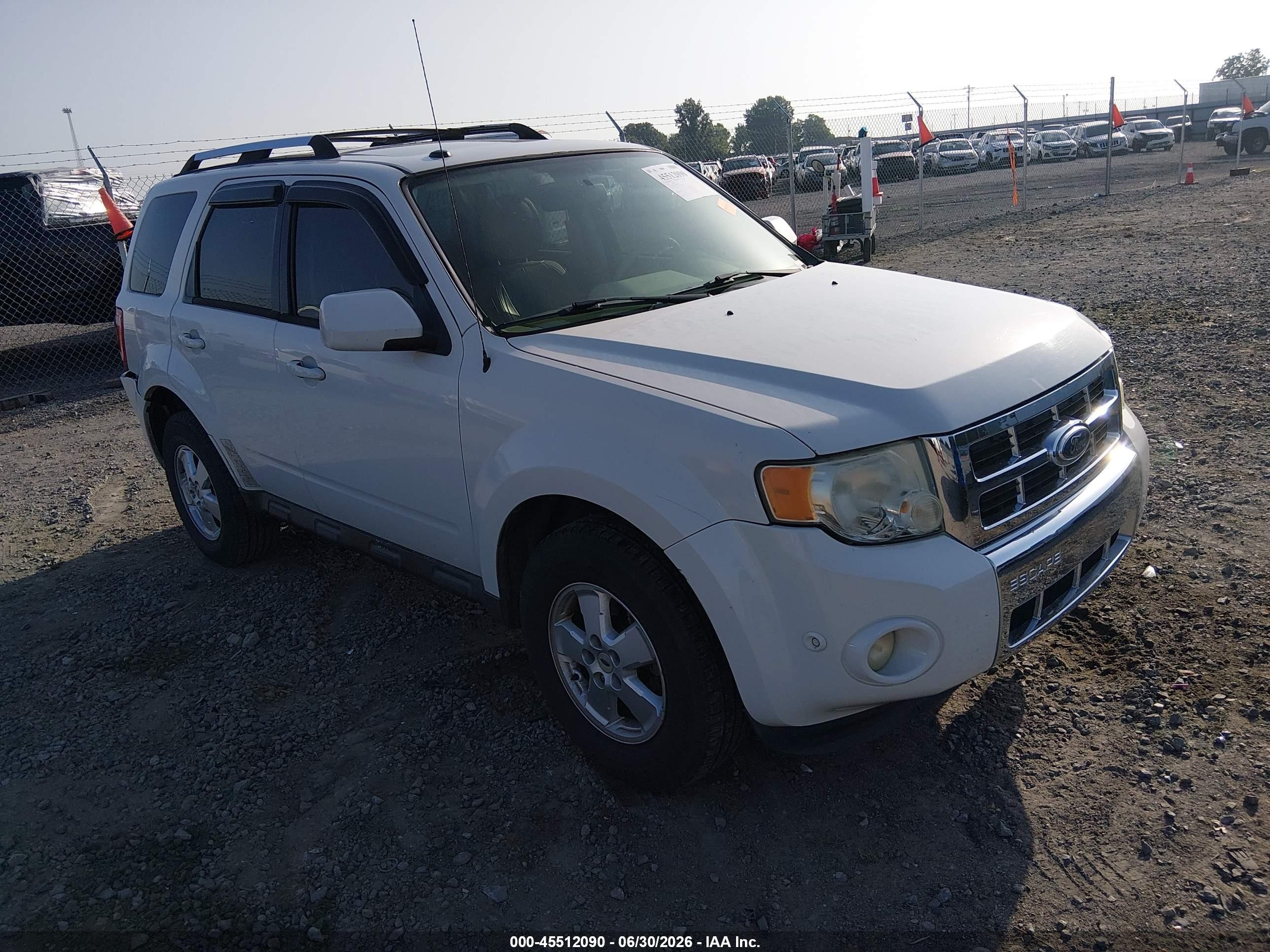 2012 Ford Escape Limited, VIN 1FMCU0EG1CKB39050 — Rear end