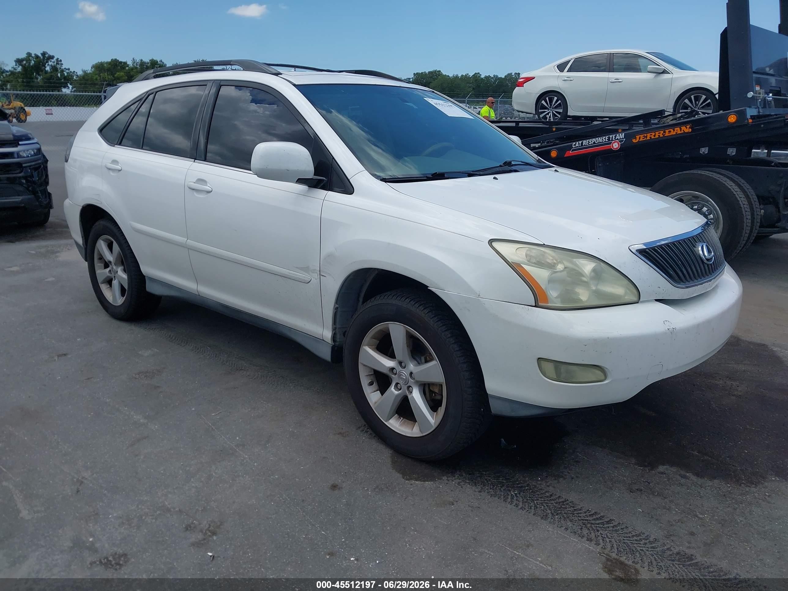2005 Lexus RX 330, VIN 2T2GA31U35C025577 — Normal wear