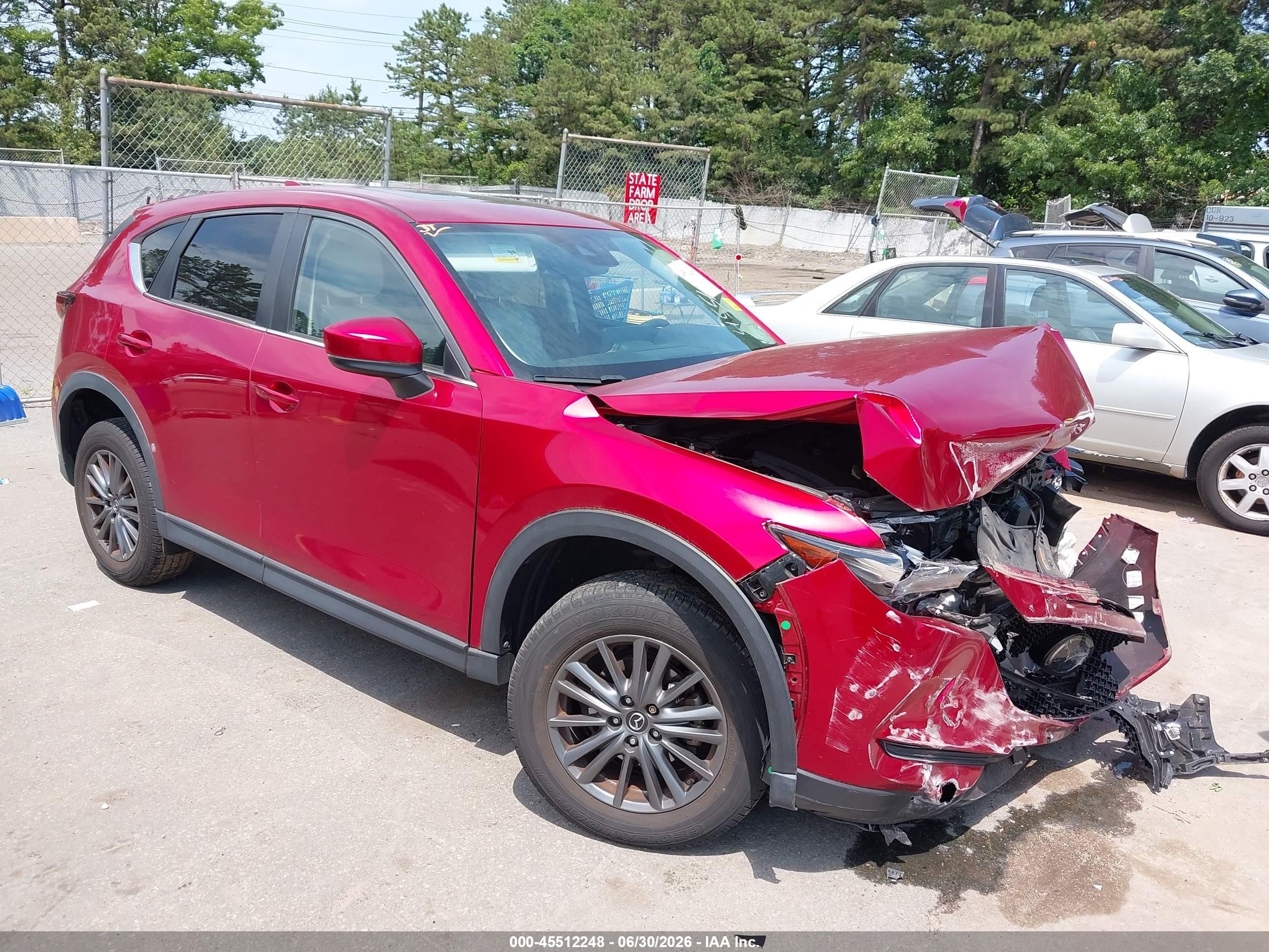 2021 Mazda CX-5 Touring, VIN JM3KFBCM4M1314422 — Front end