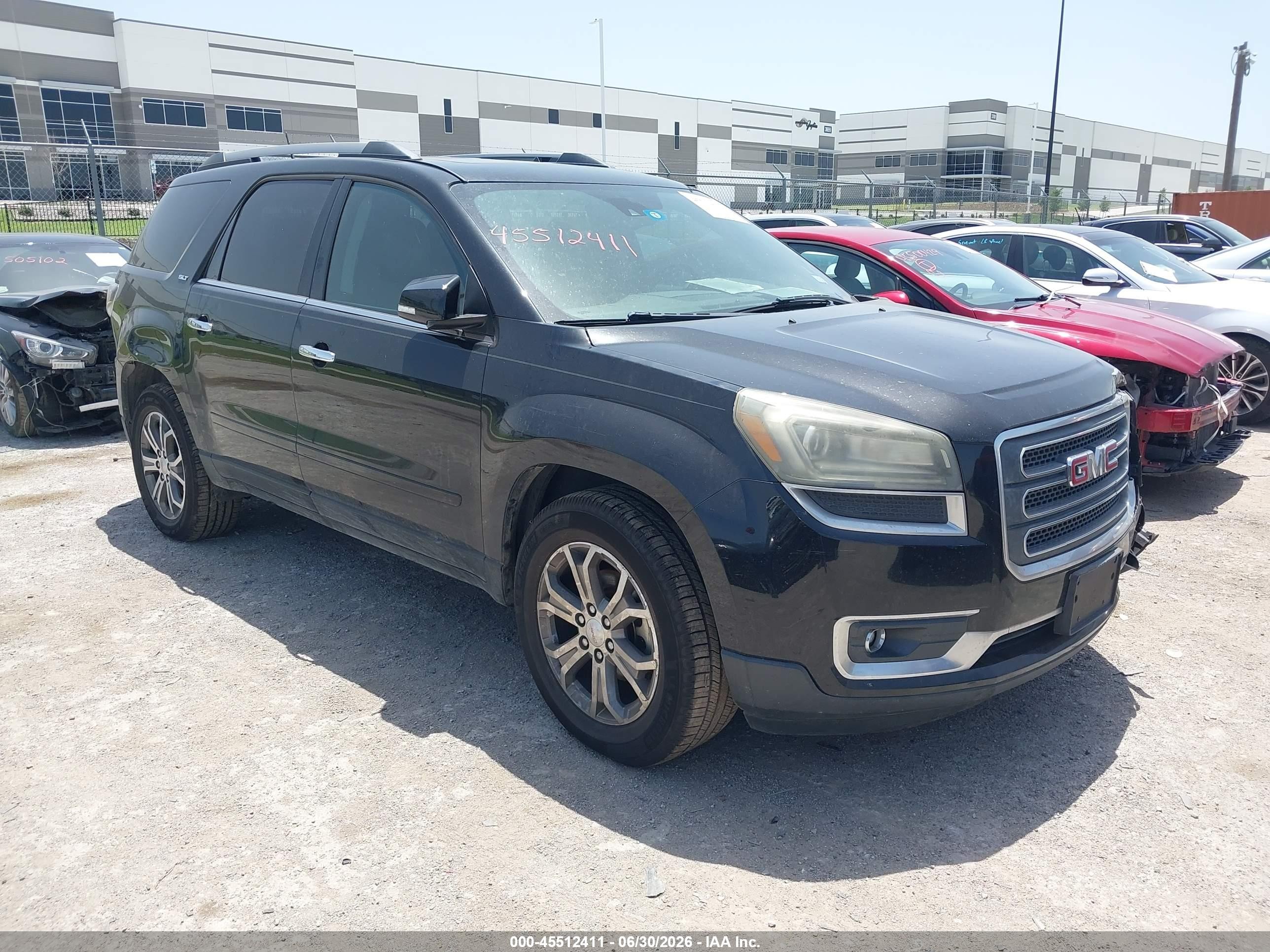 2016 GMC Acadia SLT, VIN 1GKKRSKDXGJ165542 — Перед