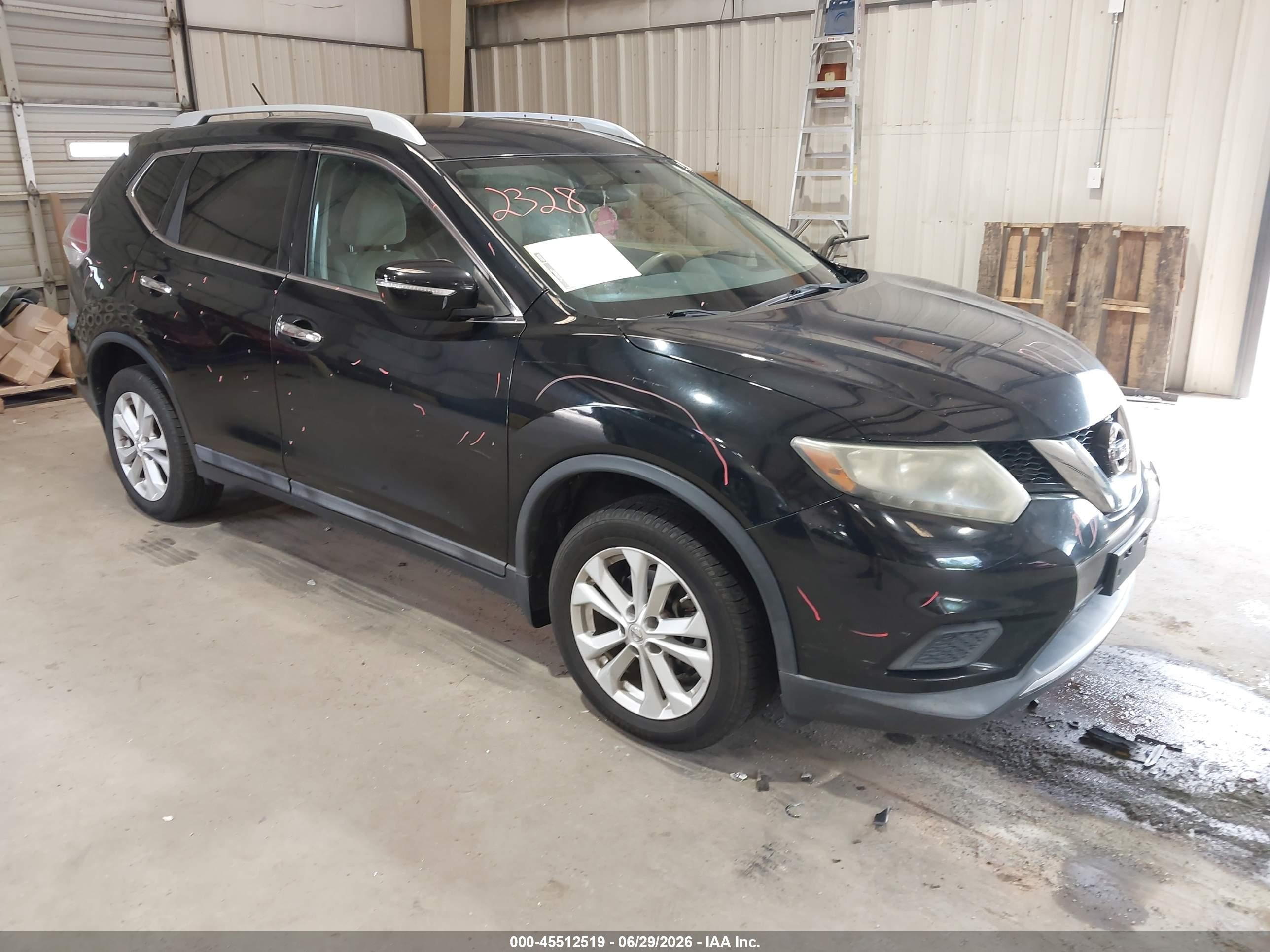 2014 Nissan Rogue SL, VIN 5N1AT2MT8EC869703 — Бок