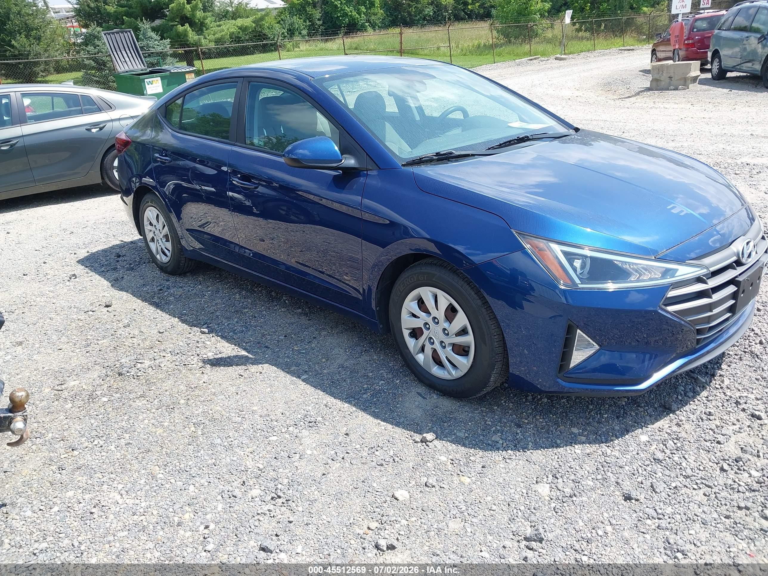 2020 Hyundai Elantra SE, VIN 5NPD74LF2LH616312 — Side