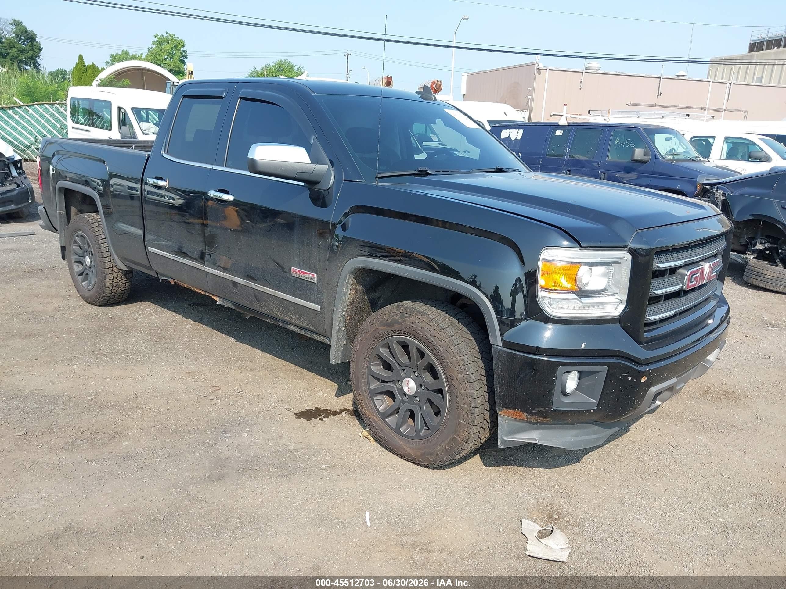 2015 GMC Sierra 1500 SLE, VIN 1GTV2UEC7FZ180740 — Side