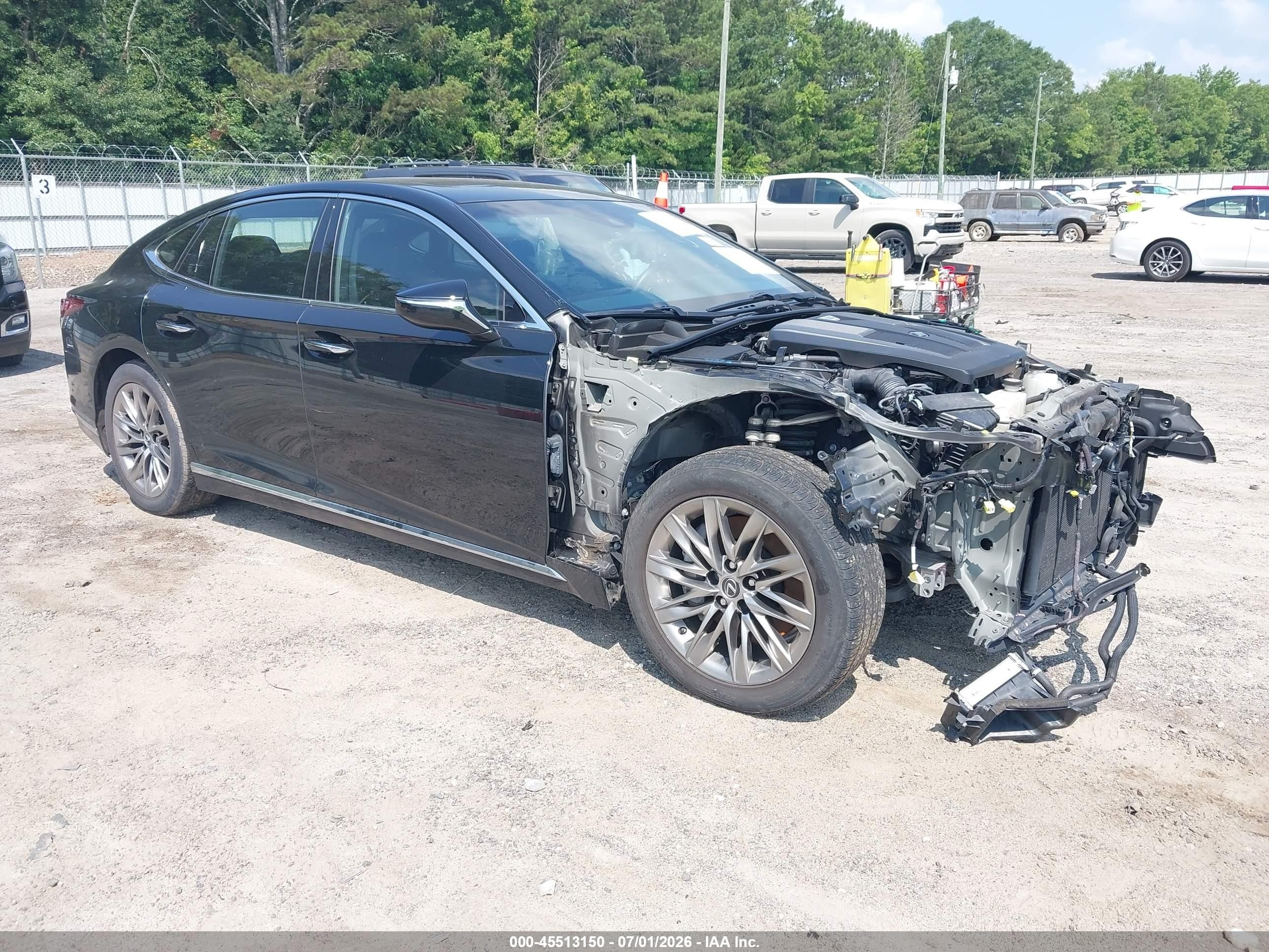 2019 Lexus LS 500, VIN JTHB51FF3K5010392 — Front end