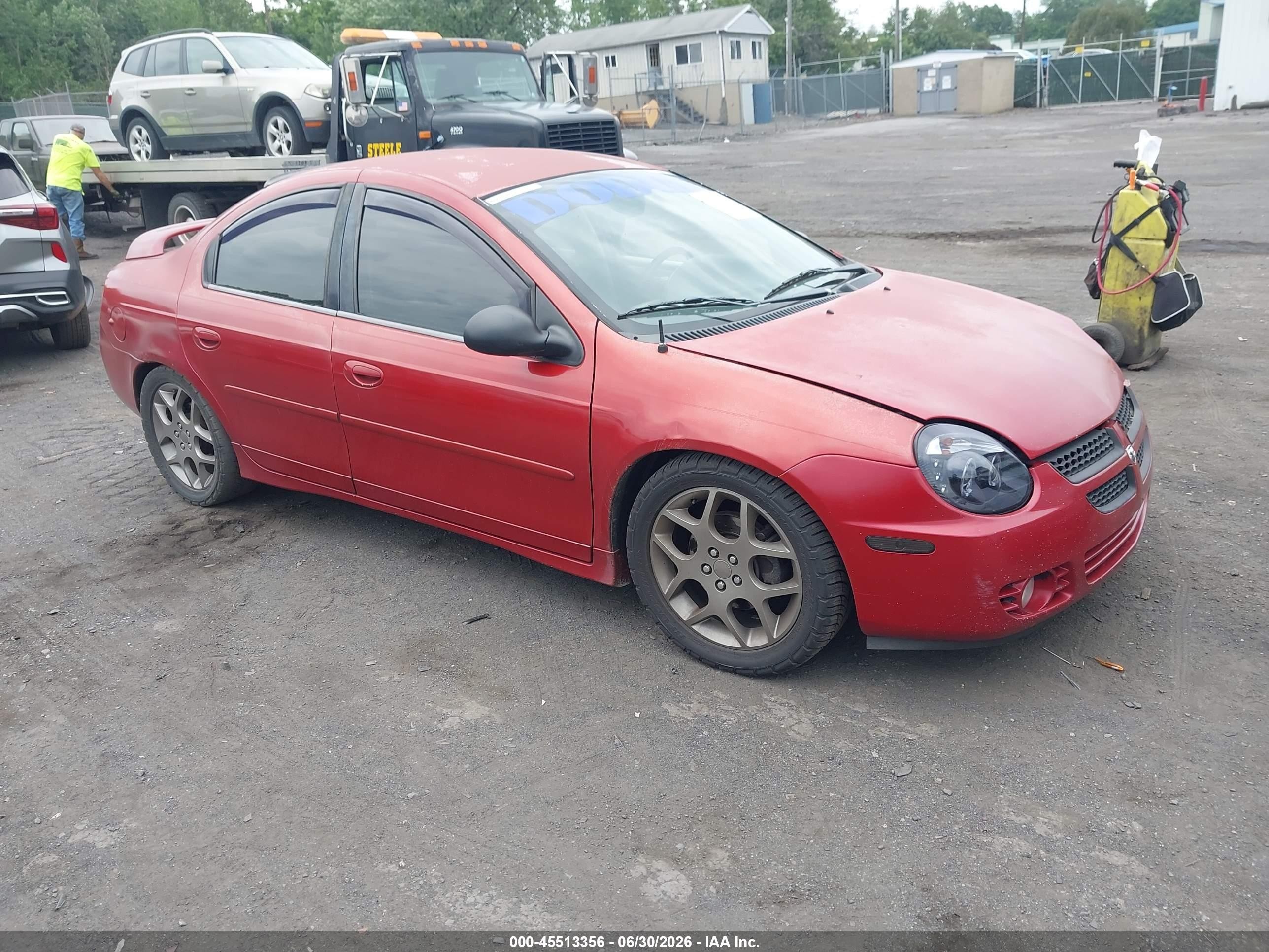 2005 Dodge Neon SXT, VIN 1B3ES56C75D278880 — Перед