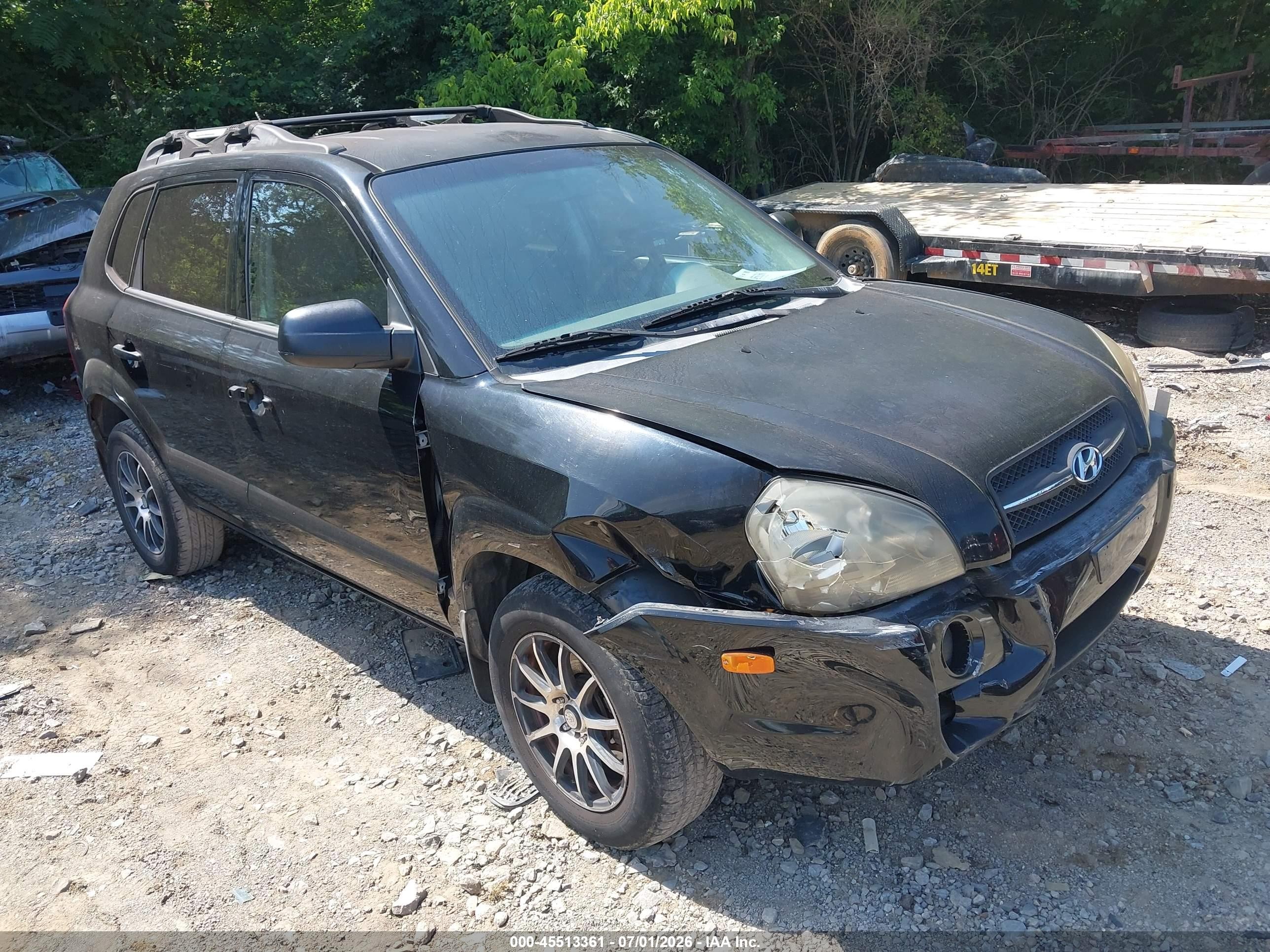 2006 Hyundai Tucson GL, VIN KM8JM12B46U279771 — Перед