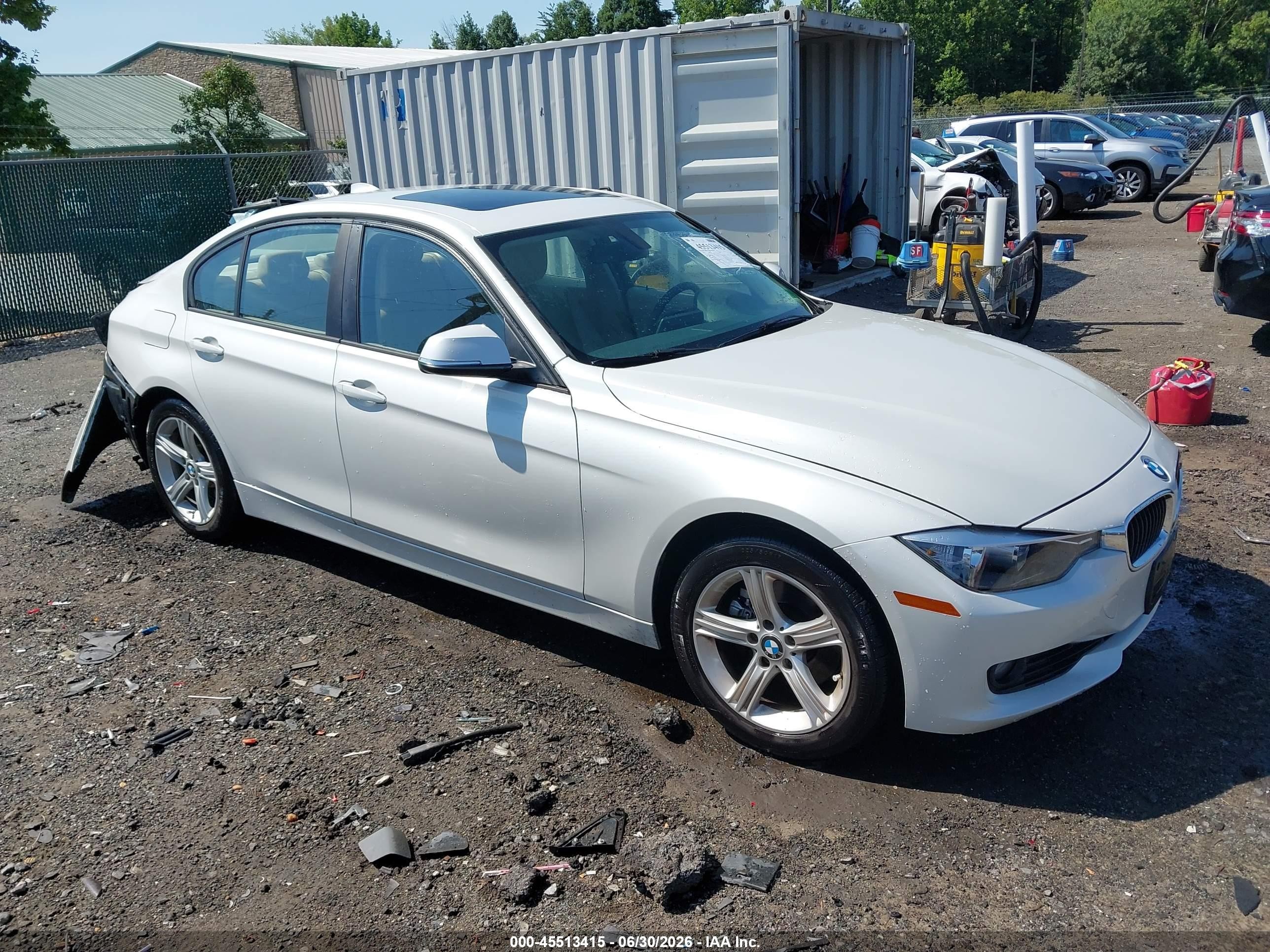 2014 BMW 3 Series 328i xDrive, VIN WBA3B3C50EJ980005 — Rear end