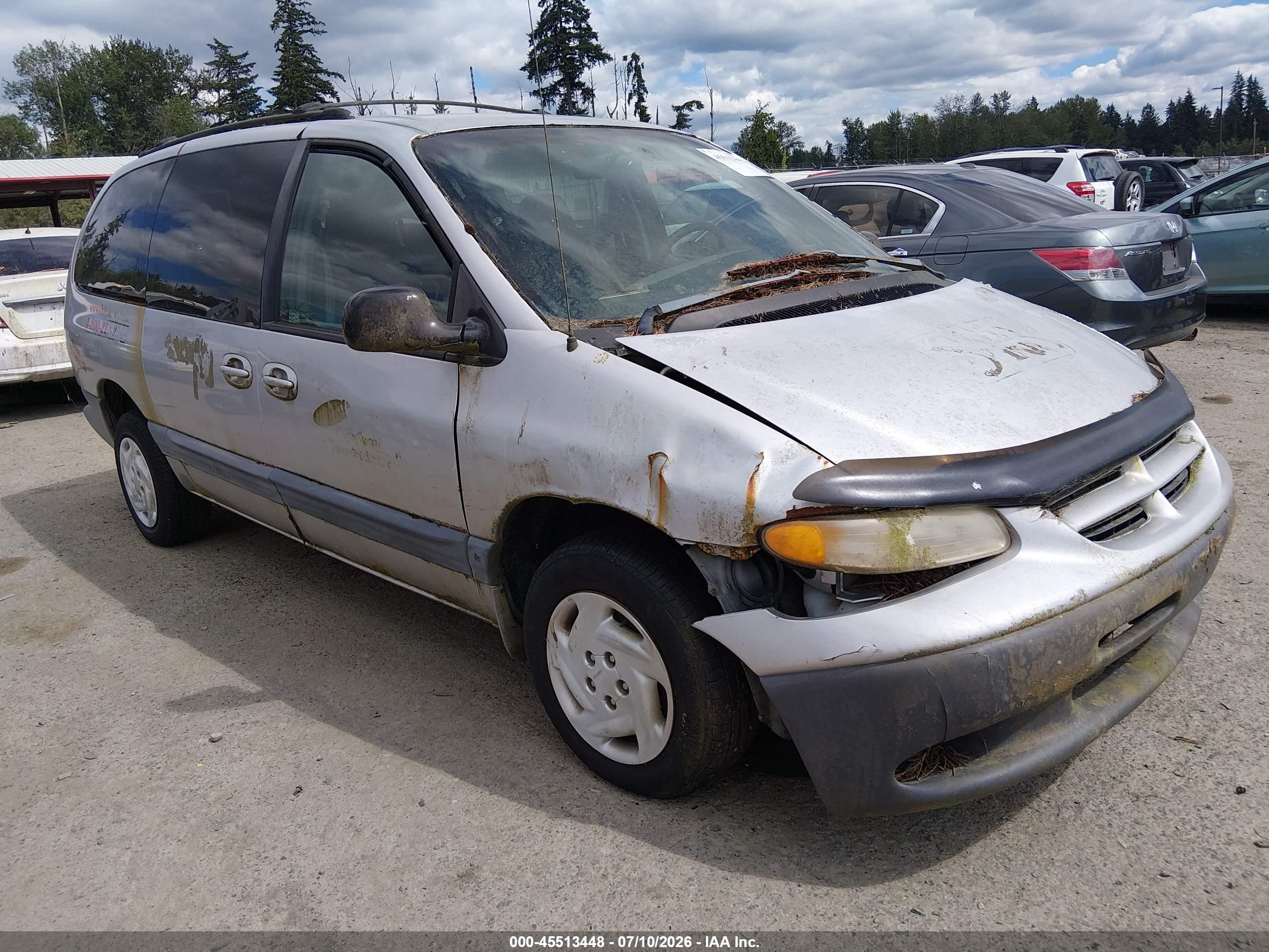 2000 Dodge Caravan SE, VIN 2B4GP44G6YR774681 — Обычный износ