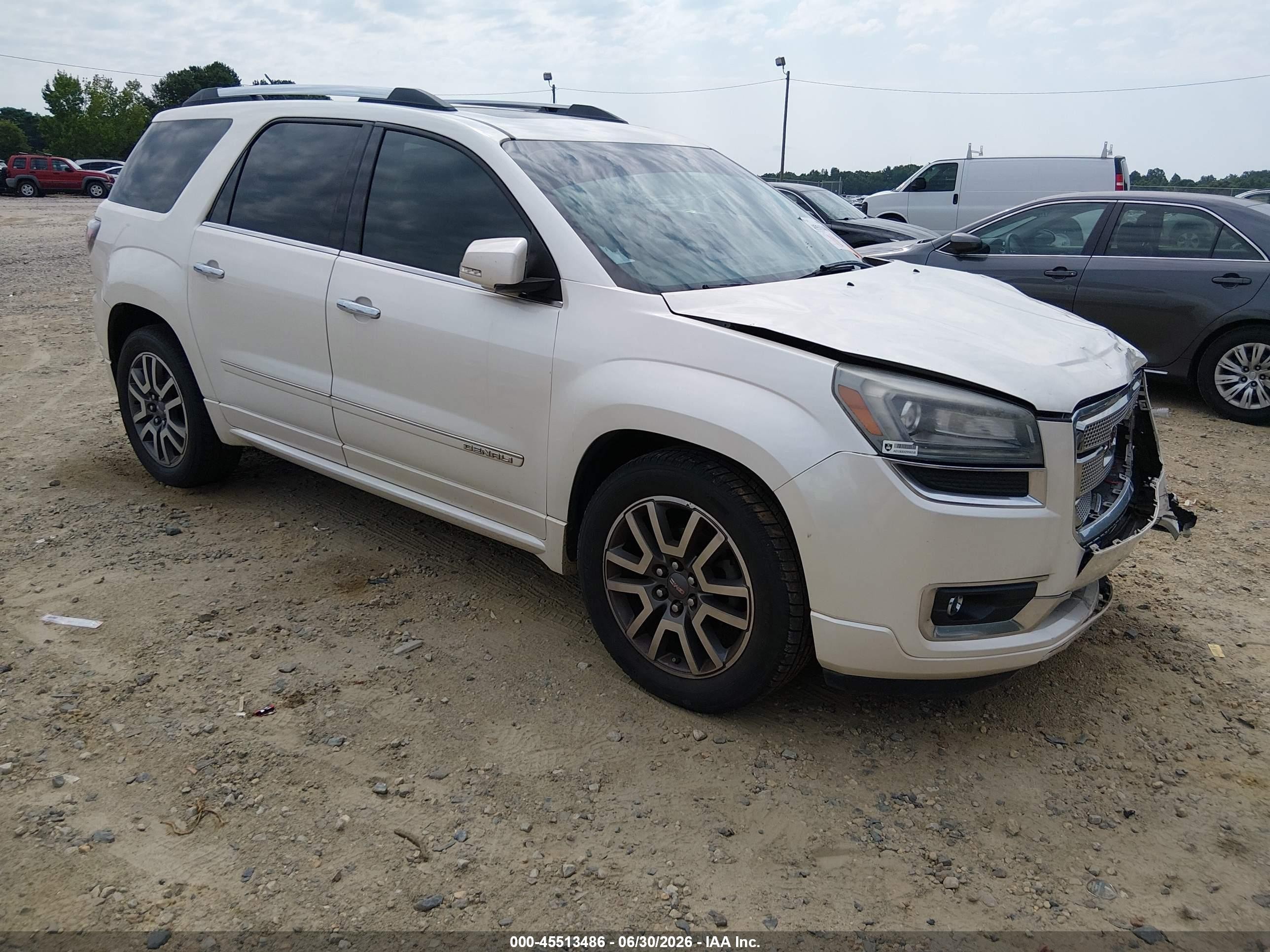 2013 GMC Acadia Denali, VIN 1GKKRTKD2DJ166606 — Перед