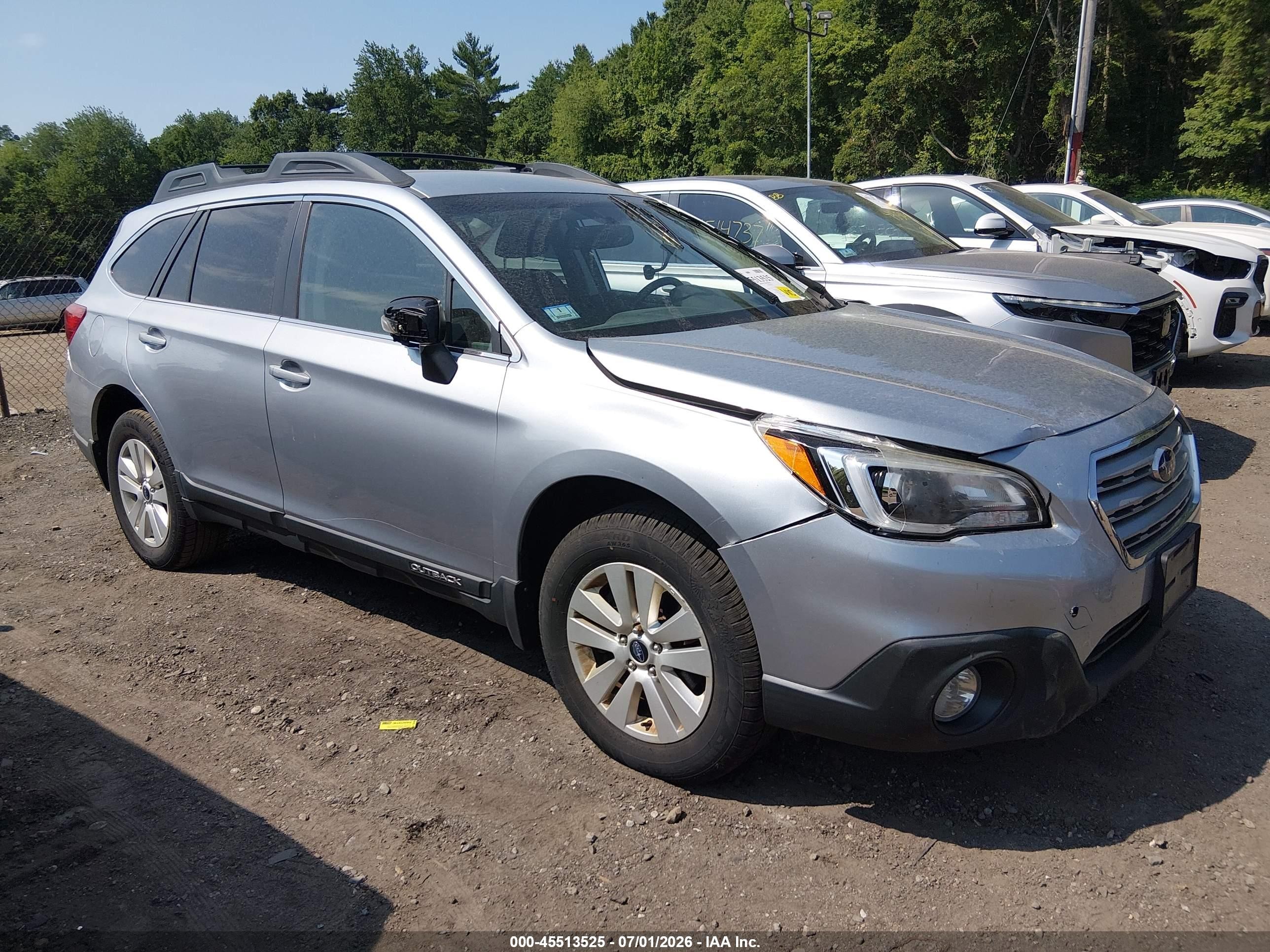 2016 Subaru Outback Premium, VIN 4S4BSAFC3G3328852 — Side