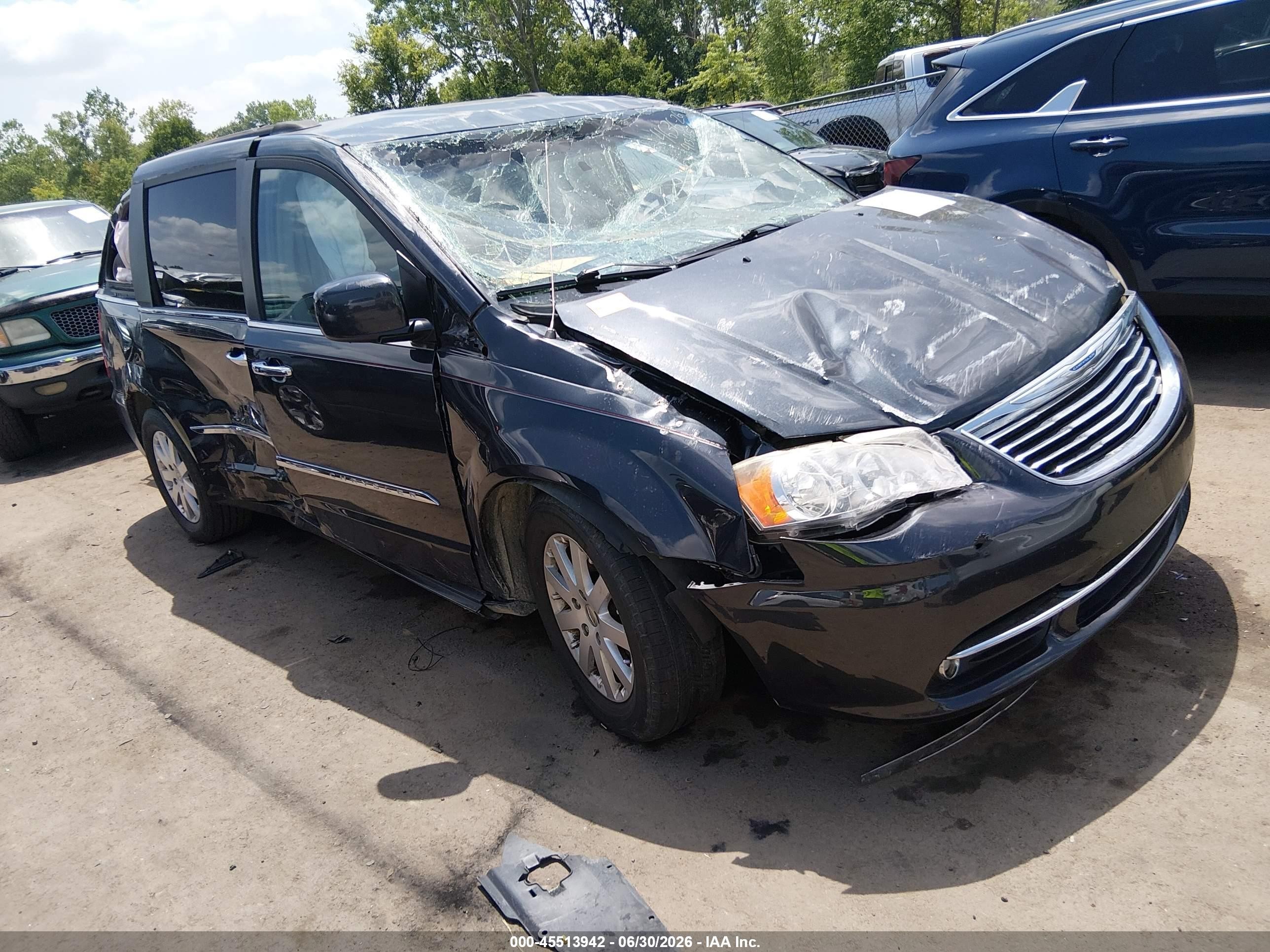 2014 Chrysler Town & Country Touring, VIN 2C4RC1BG6ER413665 — Опрокидывание