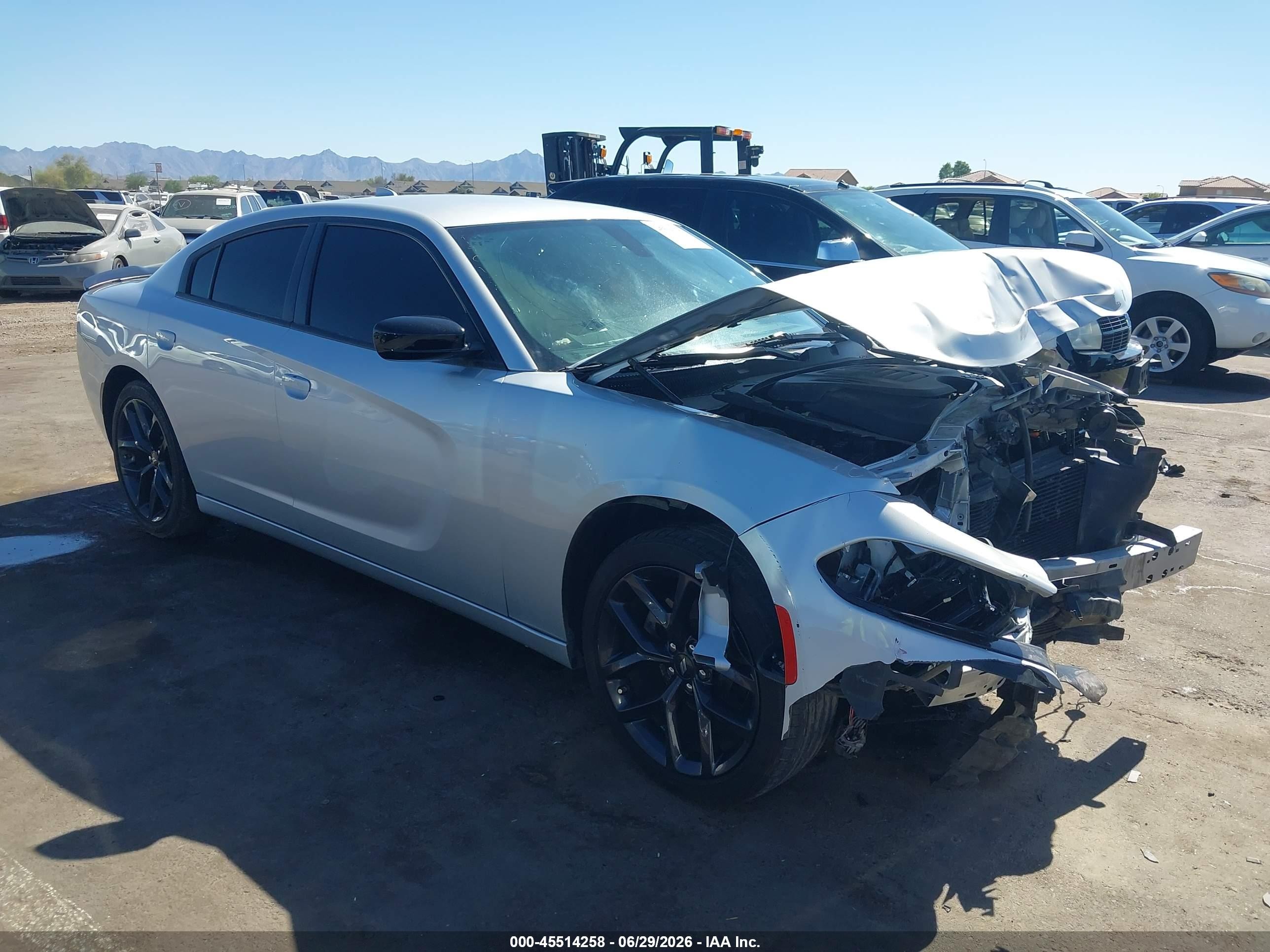 2023 Dodge Charger SXT, VIN 2C3CDXBG5PH576617 — Front end