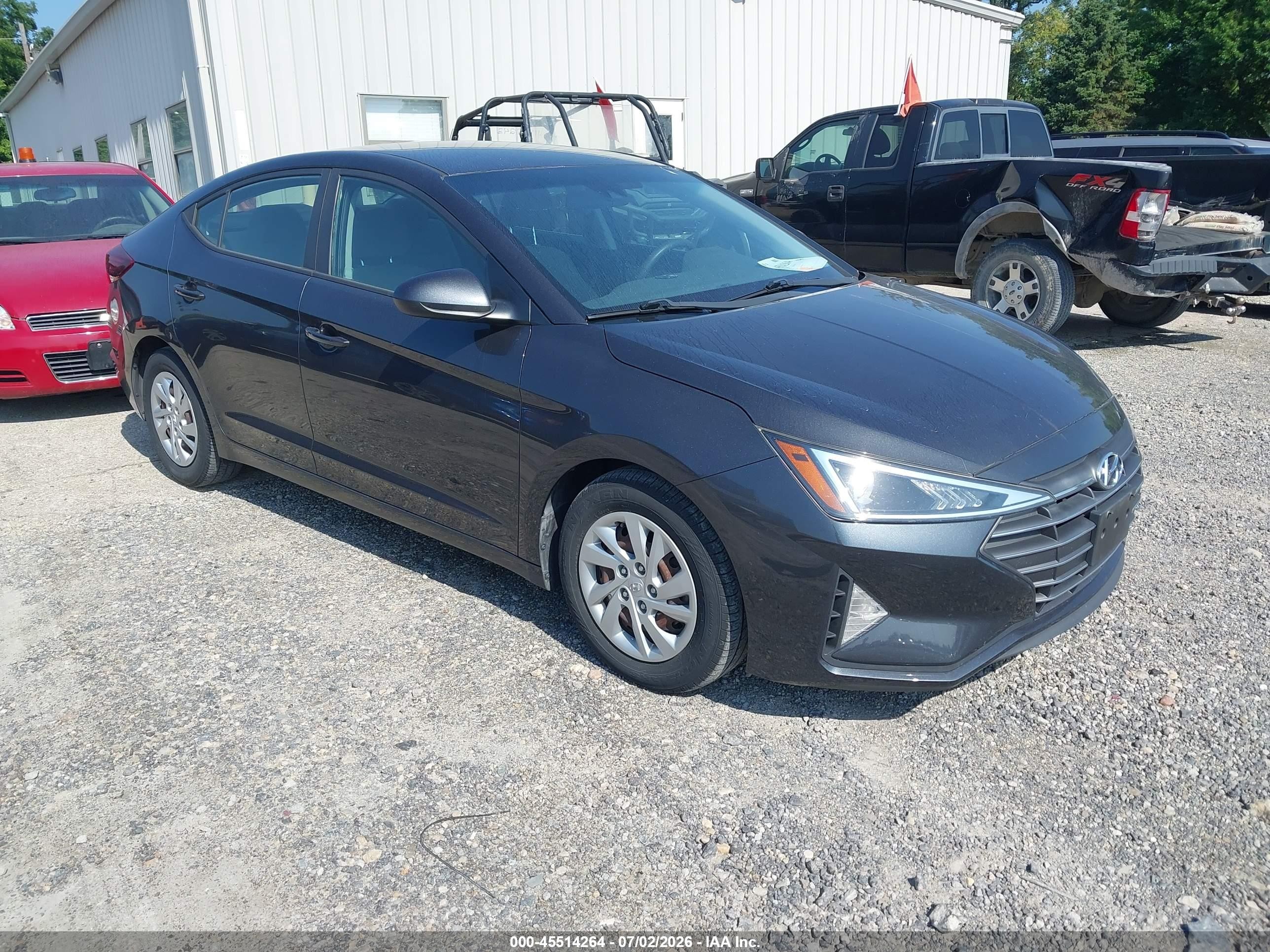 2020 Hyundai Elantra SE, VIN 5NPD74LF3LH602063 — Rear end