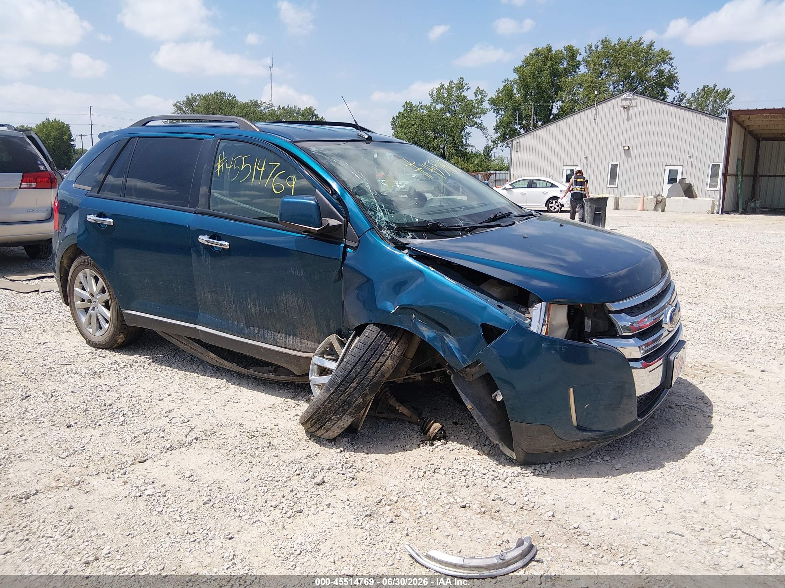 2011 Ford Edge SEL, VIN 2FMDK4JC2BBA18914 — Front end